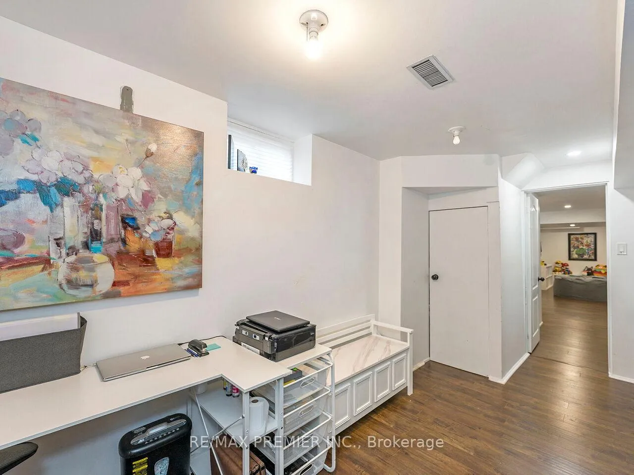 Photo 42 of 67 Gentile Circle, Vaughan, Elder Mills — HOMEH