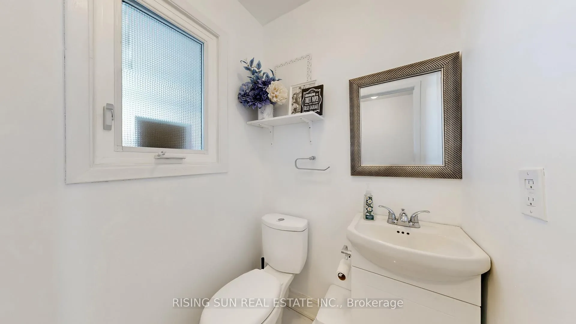 Photo 21 of 44 Whitehaven Drive, Brampton, Heart Lake West — HOMEH