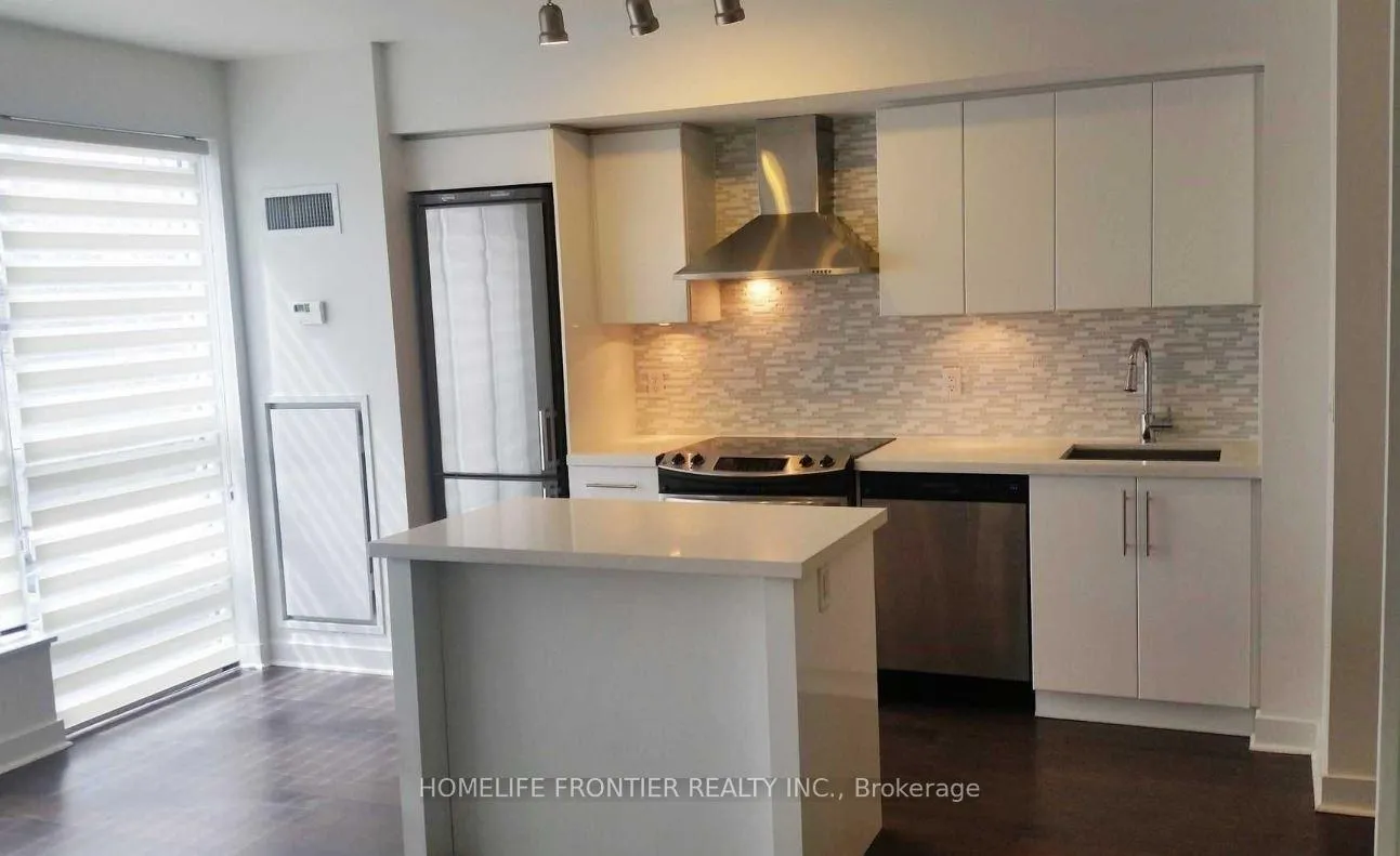 Photo 4 of Unit 204, 58 Orchard View Boulevard, Toronto, Yonge-Eglinton — HOMEH