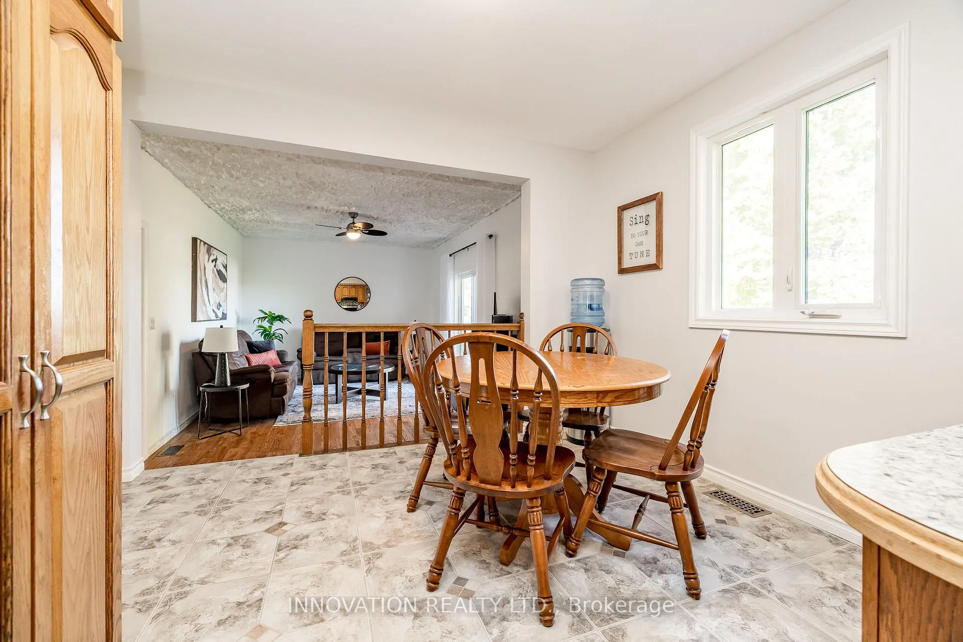 Photo 14 of 100 Canyon Drive, Ottawa, Fitzroy Ward (South East) — HOMEH