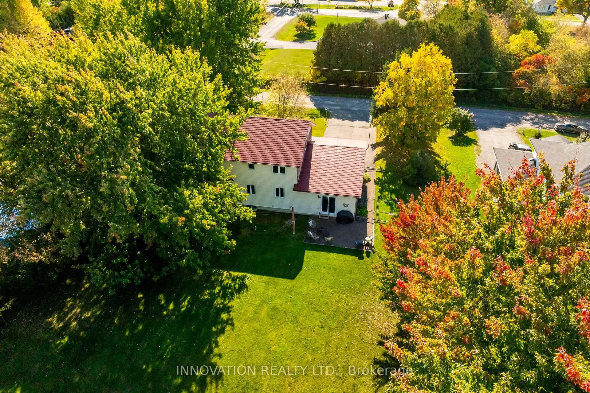 Photo 33 of 100 Canyon Drive, Ottawa, Fitzroy Ward (South East) — HOMEH