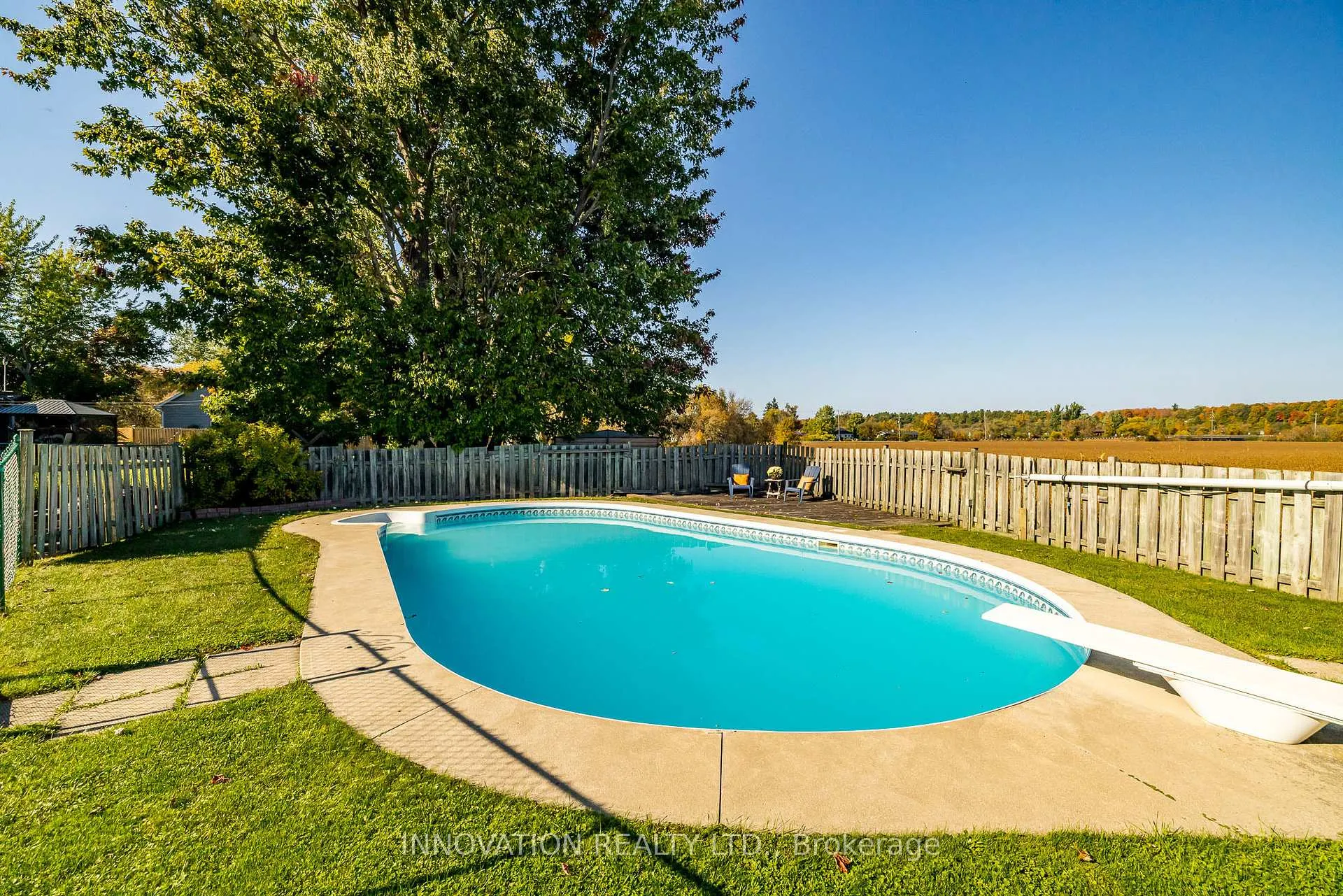 Photo 35 of 100 Canyon Drive, Ottawa, Fitzroy Ward (South East) — HOMEH