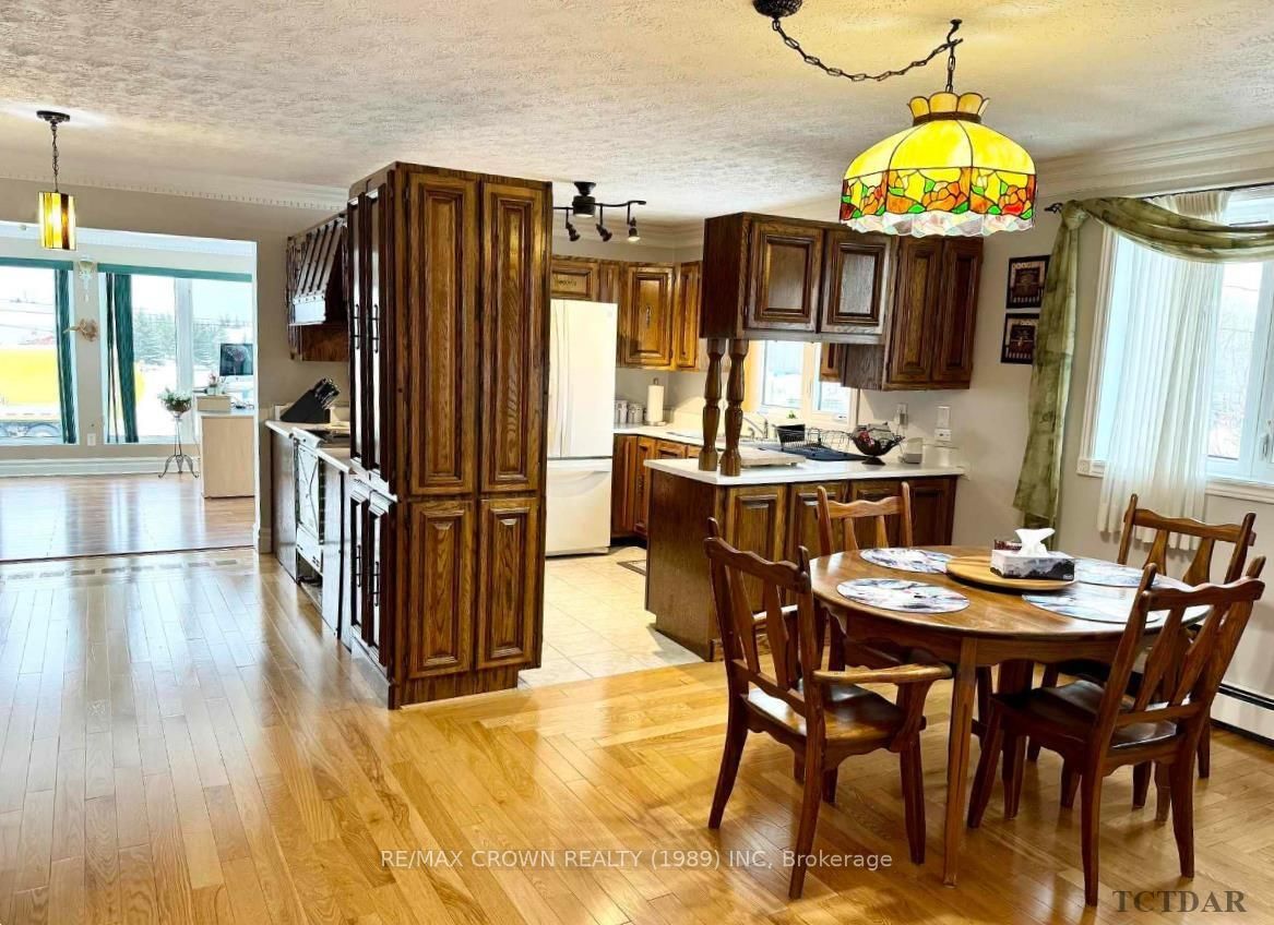 Photo 16 of 121 St-Aubin Avenue, Kapuskasing — HOMEH