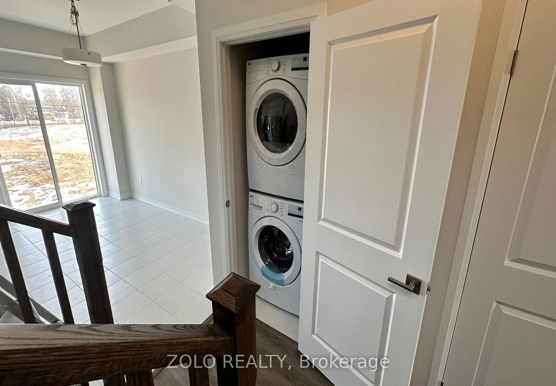 Photo 12 of Unit 11, 313 Conklin Road, Brantford — HOMEH