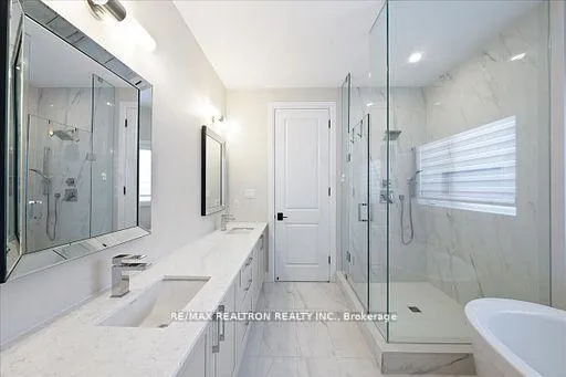 Photo 27 of 7 Maple Fields Circle, Aurora, Aurora Estates — HOMEH