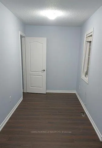 Photo 12 of 24 Hatton Court, Brampton, Credit Valley — HOMEH