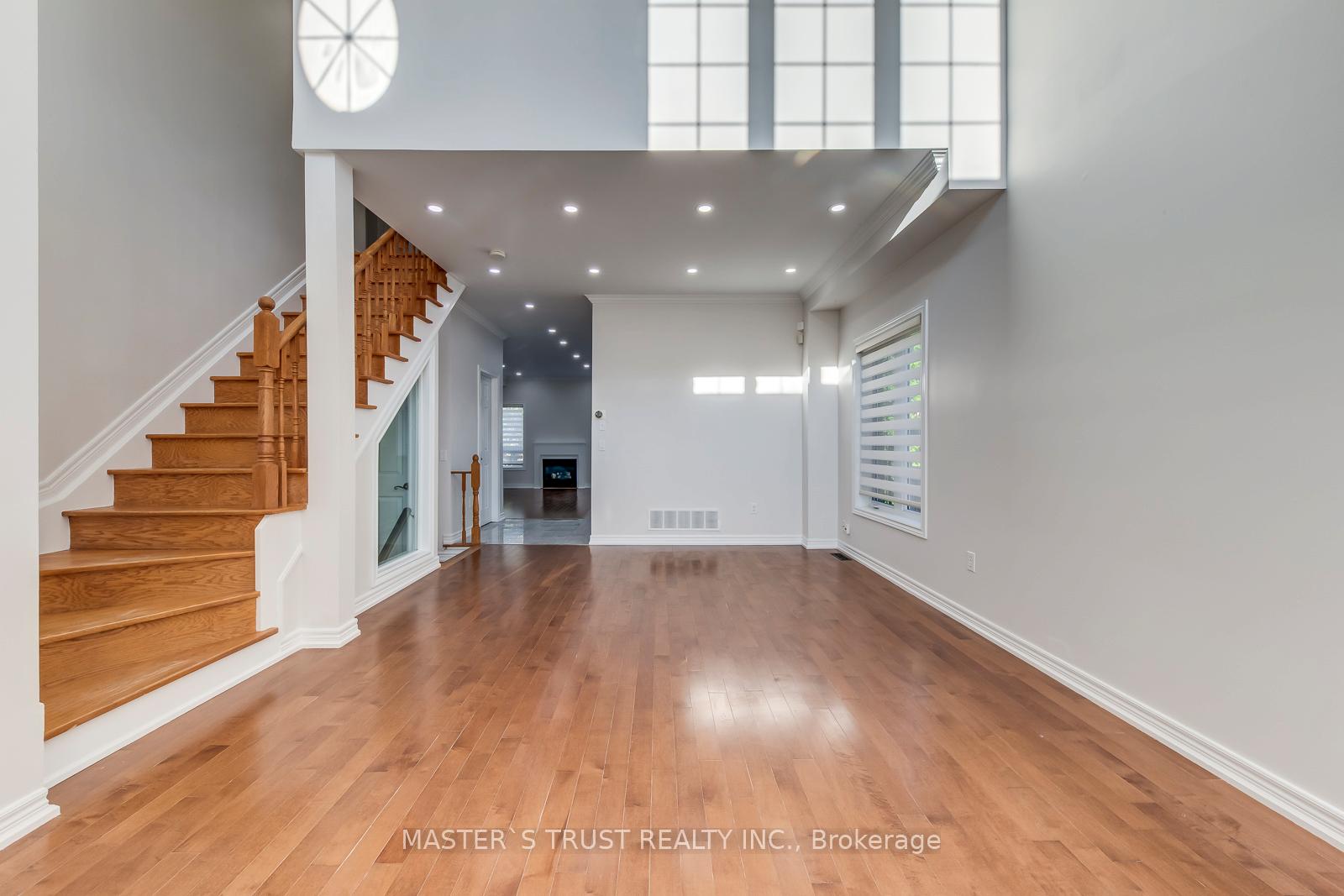 Photo 2 of 7 Osmond Appleton Road, Markham, Greensborough — HOMEH