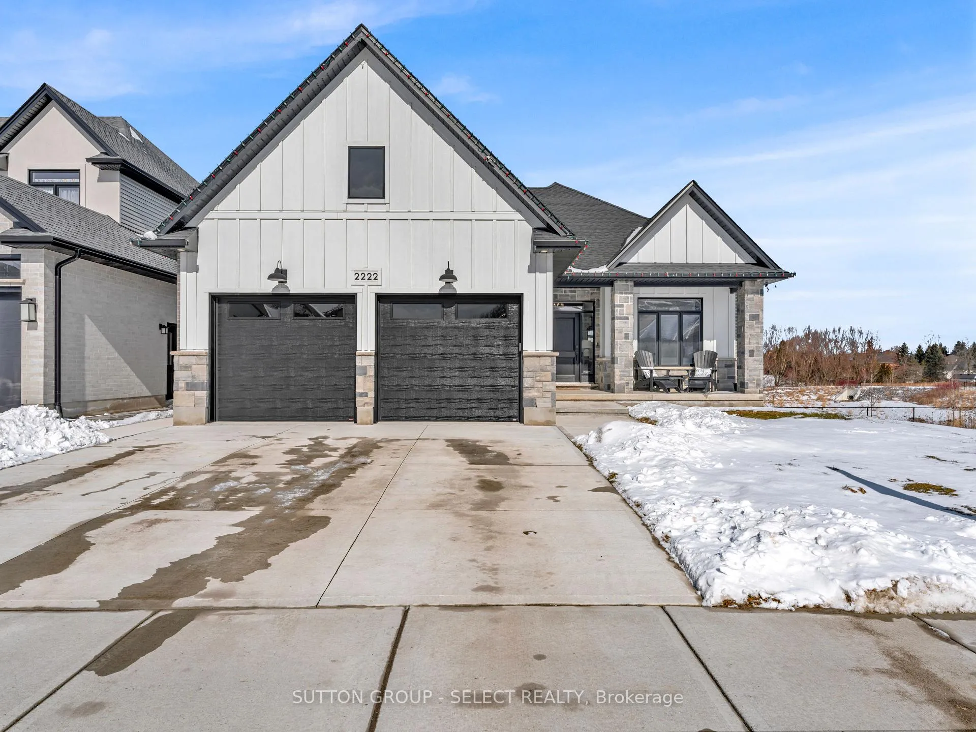 Front of 2222 Linkway Boulevard