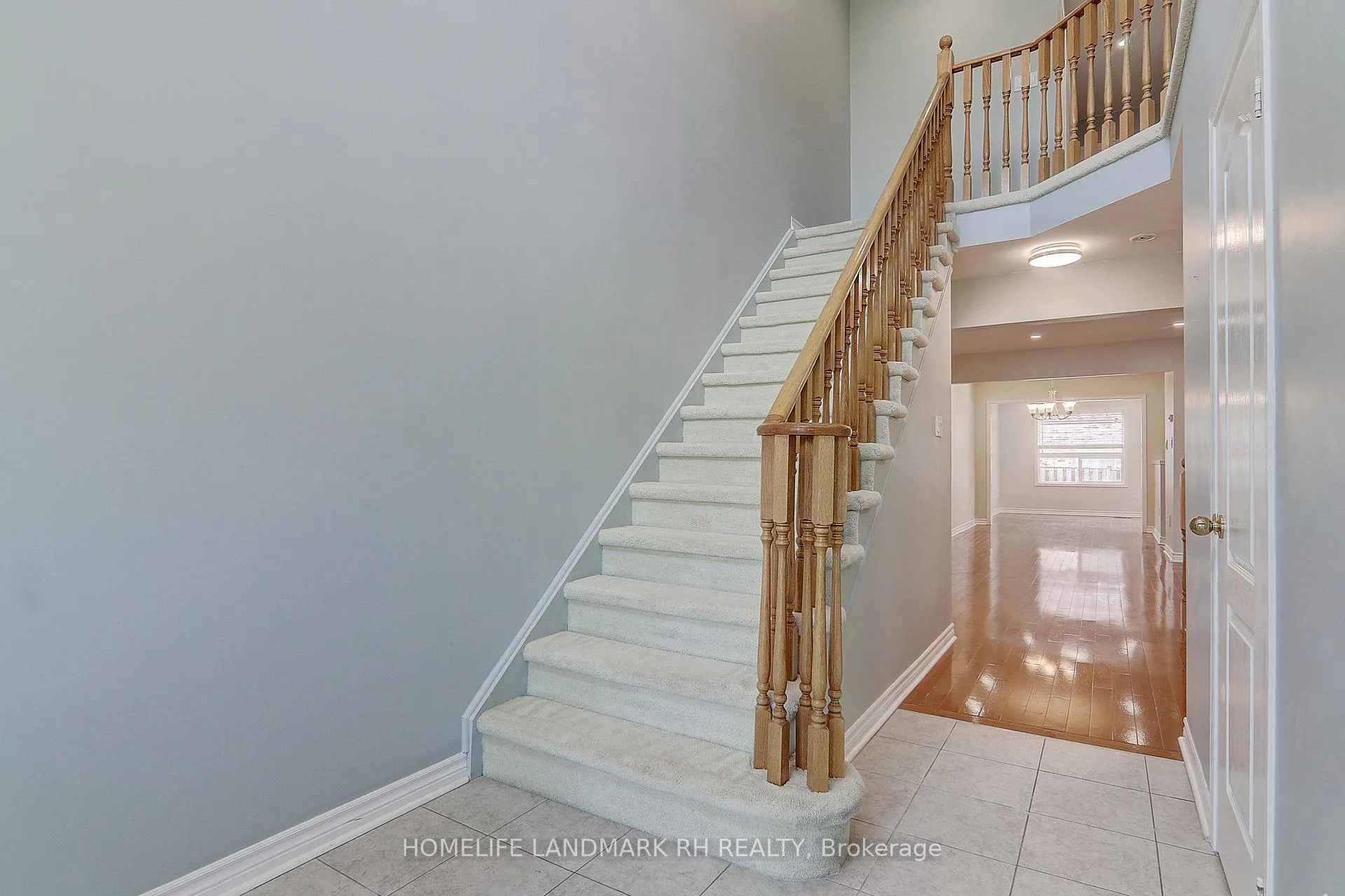 Photo 24 of 62 Briarcrest Drive, Markham, Berczy — HOMEH