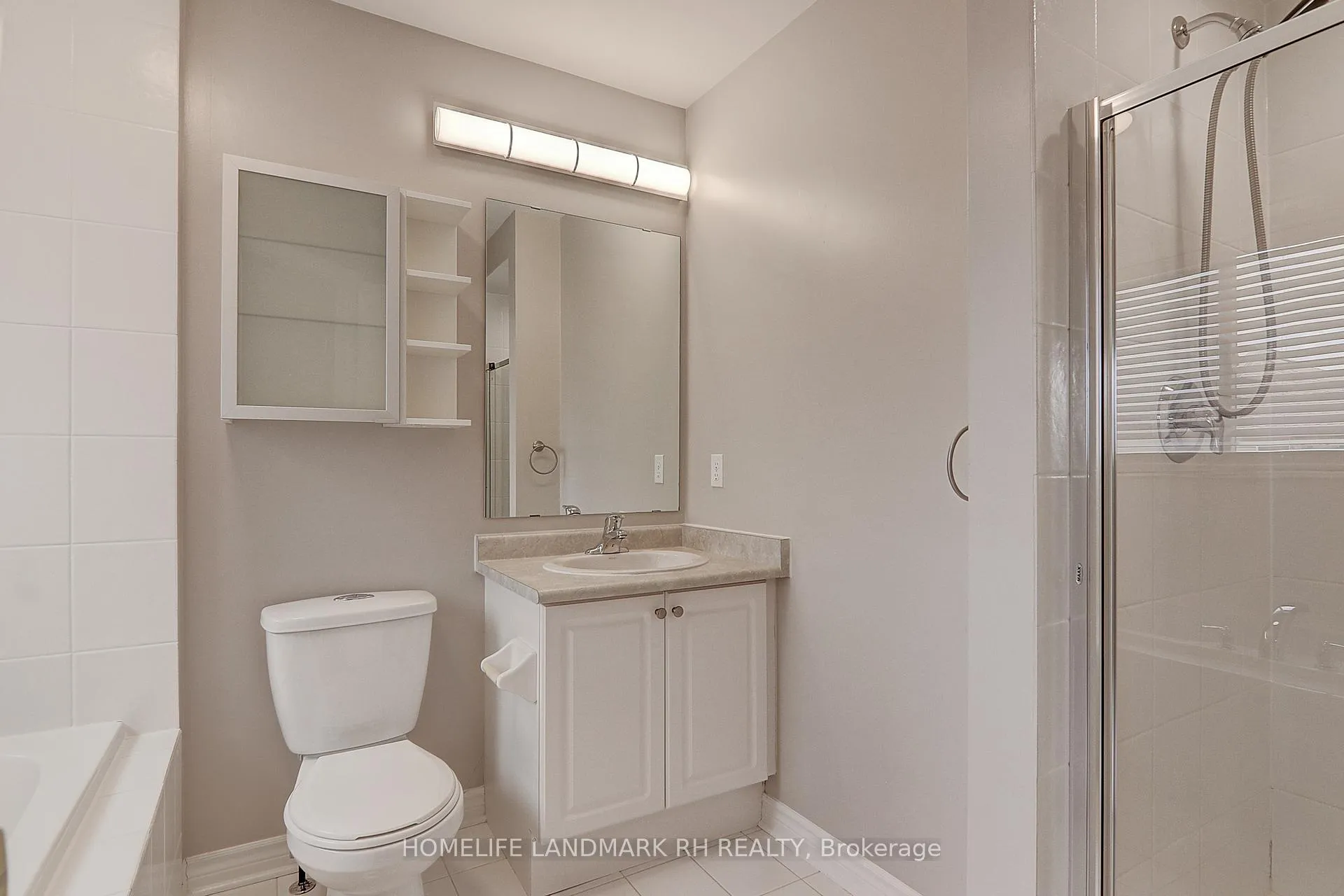 Photo 34 of 62 Briarcrest Drive, Markham, Berczy — HOMEH