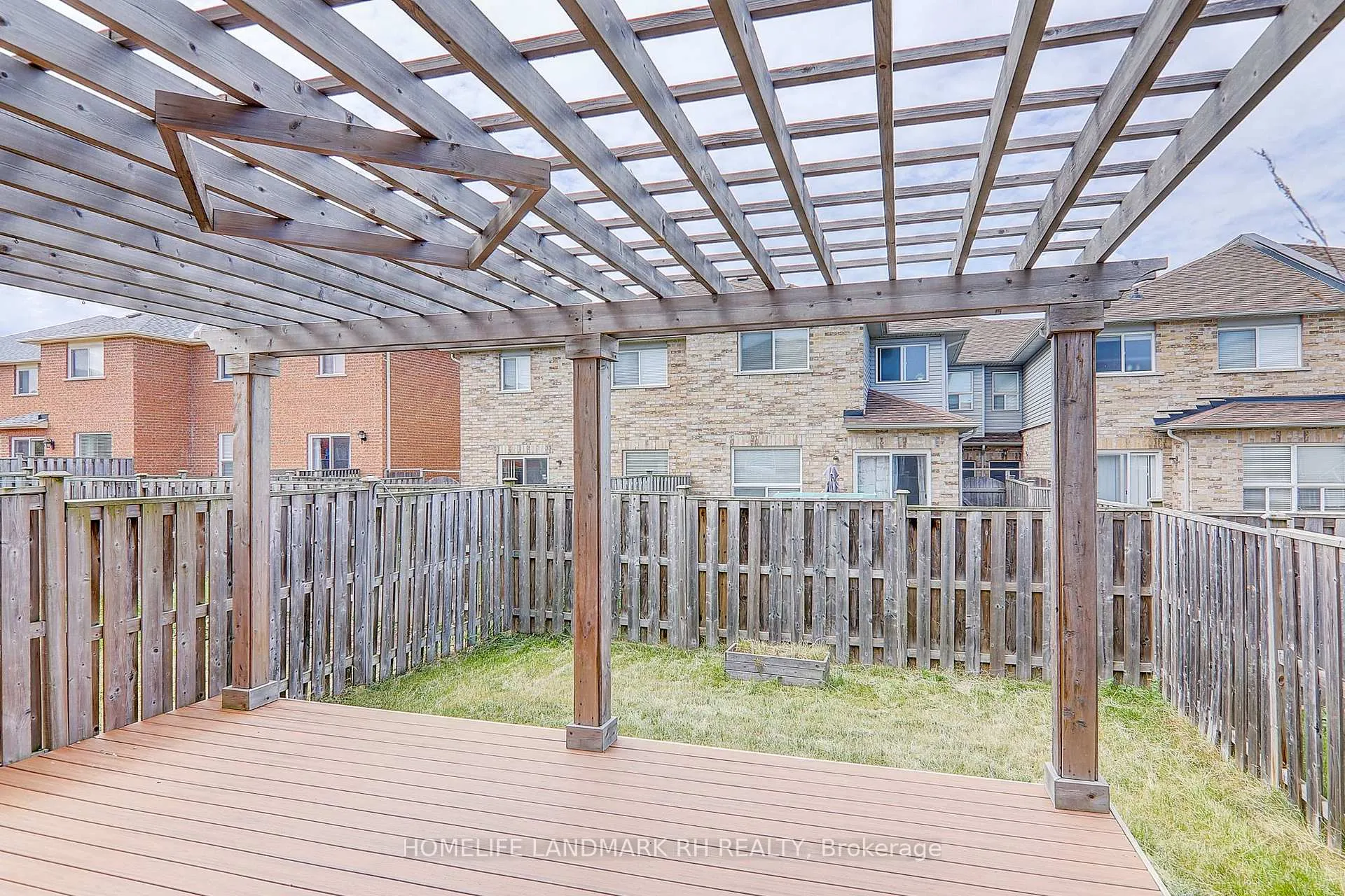 Photo 39 of 62 Briarcrest Drive, Markham, Berczy — HOMEH