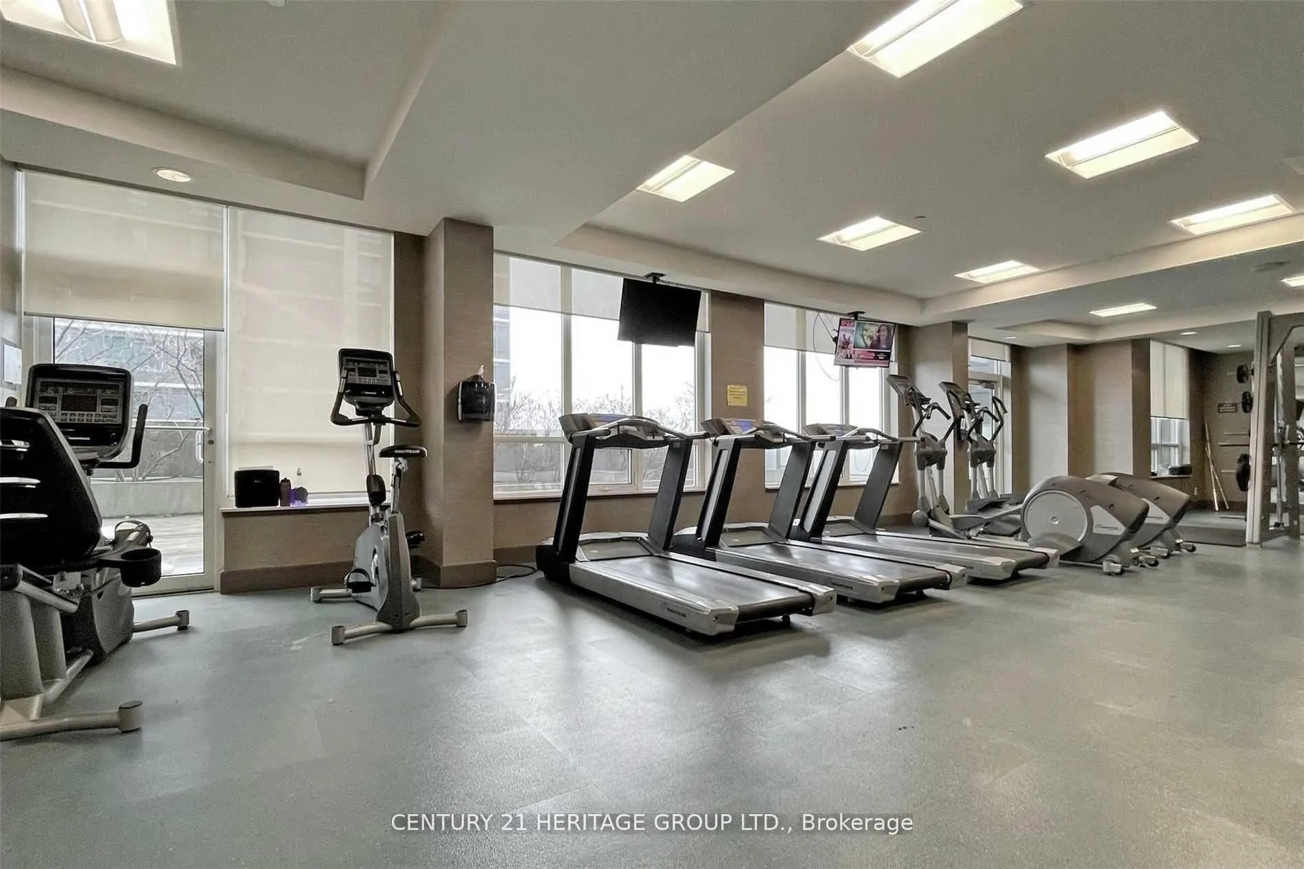 Photo 7 of Unit 2803, 7171 Yonge Street, Markham, Thornhill — HOMEH