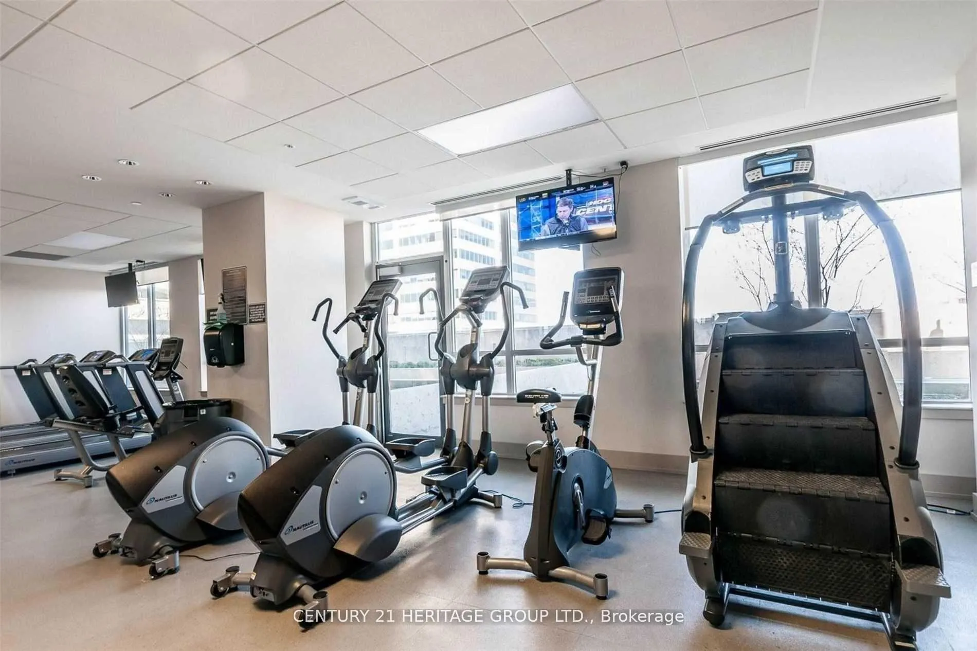 Photo 8 of Unit 2803, 7171 Yonge Street, Markham, Thornhill — HOMEH