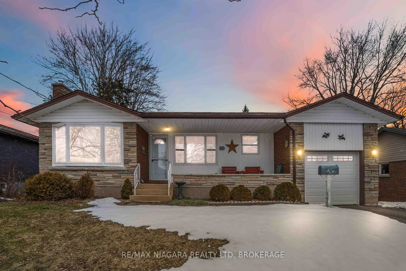 Photo 1 of 80 Michael Drive N, Port Colborne, Sugarloaf — HOMEH