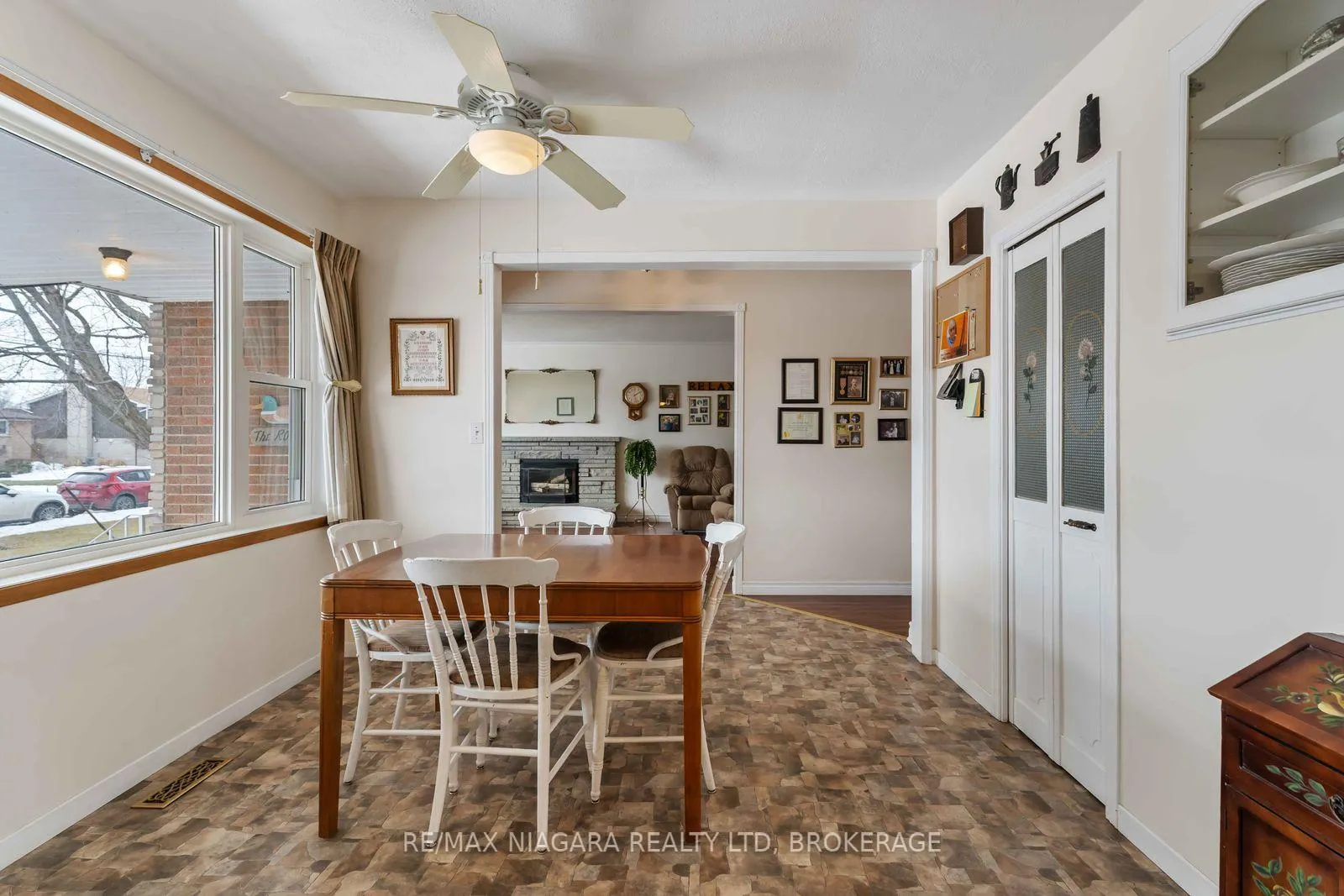 Photo 12 of 80 Michael Drive N, Port Colborne, Sugarloaf — HOMEH