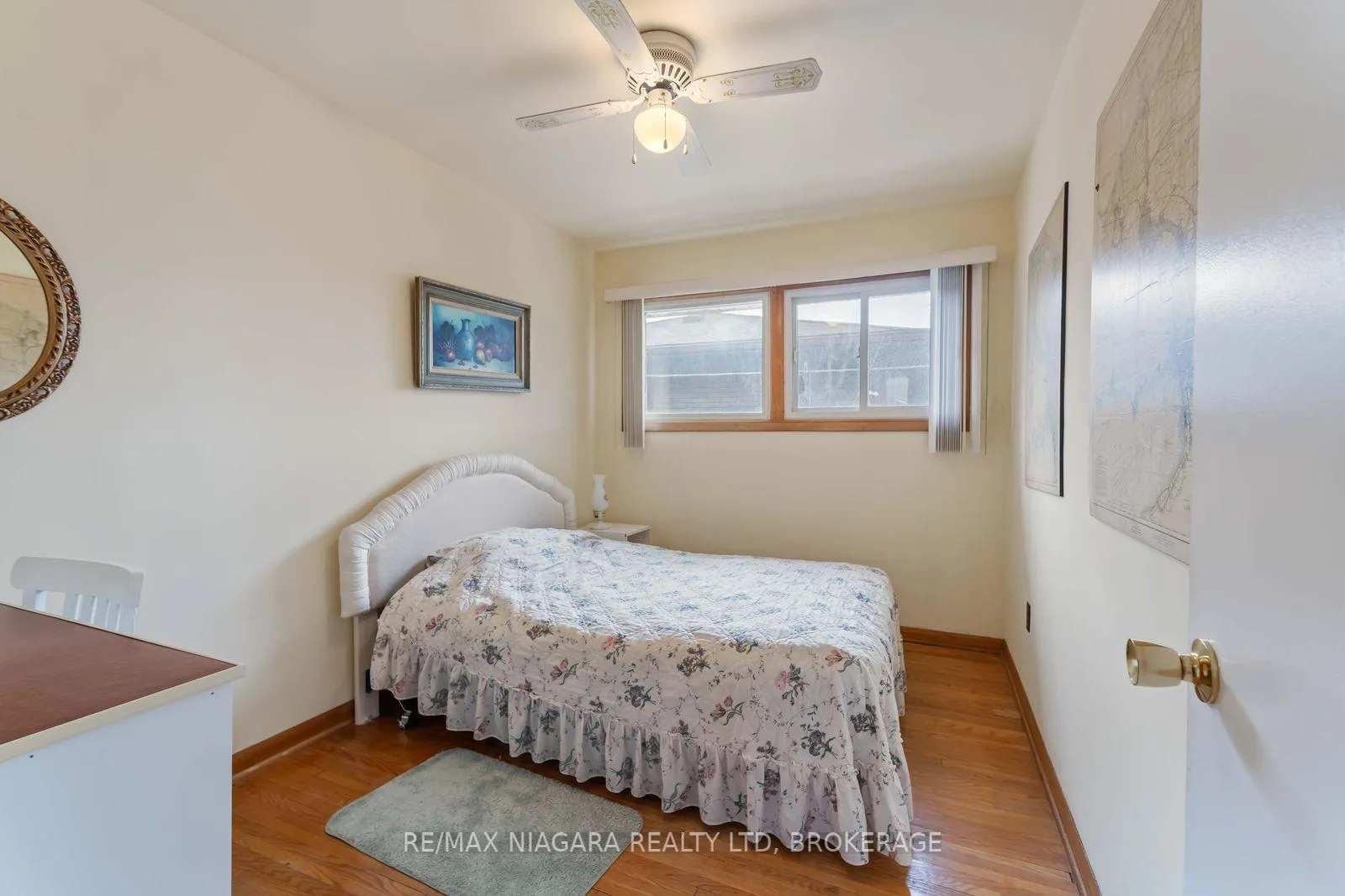 Photo 23 of 80 Michael Drive N, Port Colborne, Sugarloaf — HOMEH