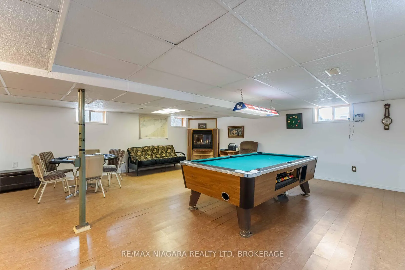 Photo 28 of 80 Michael Drive N, Port Colborne, Sugarloaf — HOMEH