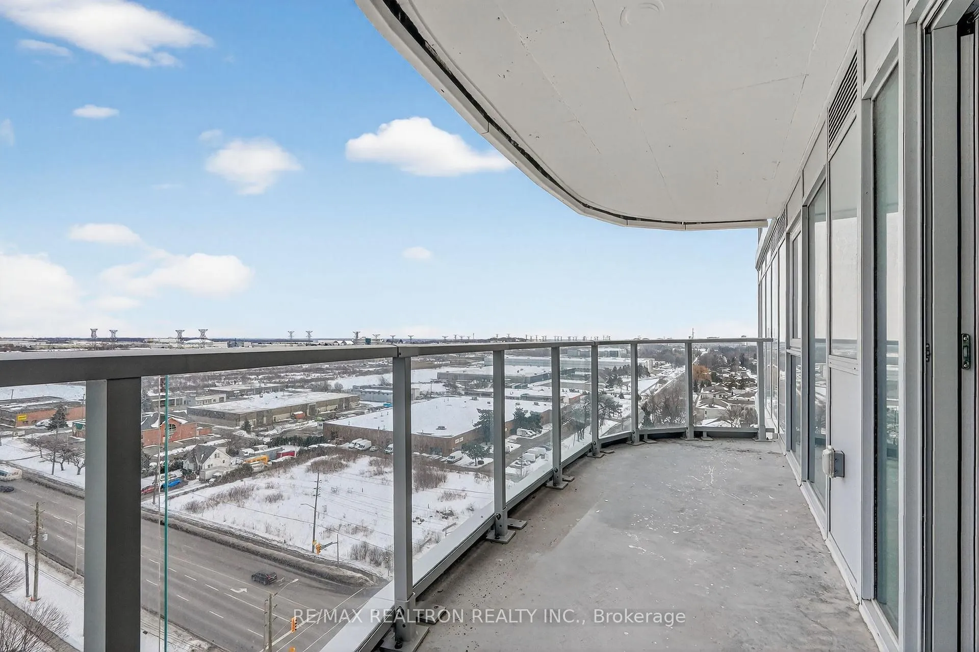 Photo 25 of Unit 1304, 1010 Sandy Beach Road, Pickering, Bay Ridges — HOMEH