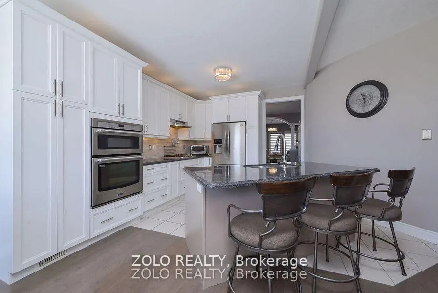 Photo 11 of 1680 Angus Street, Innisfil, Alcona — HOMEH