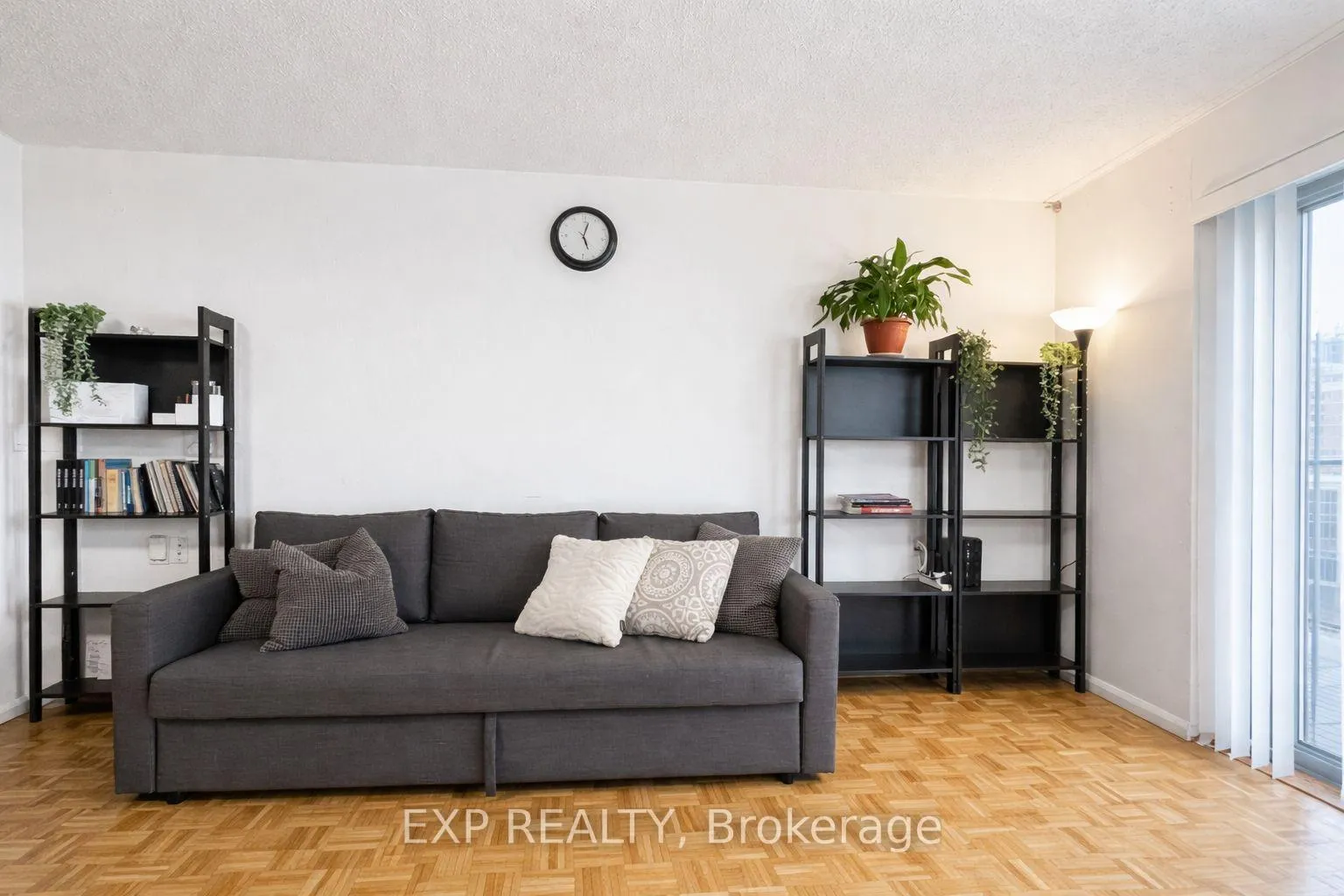 Photo 4 of Unit 705, 475 Laurier Avenue W, Ottawa, Ottawa Centre — HOMEH