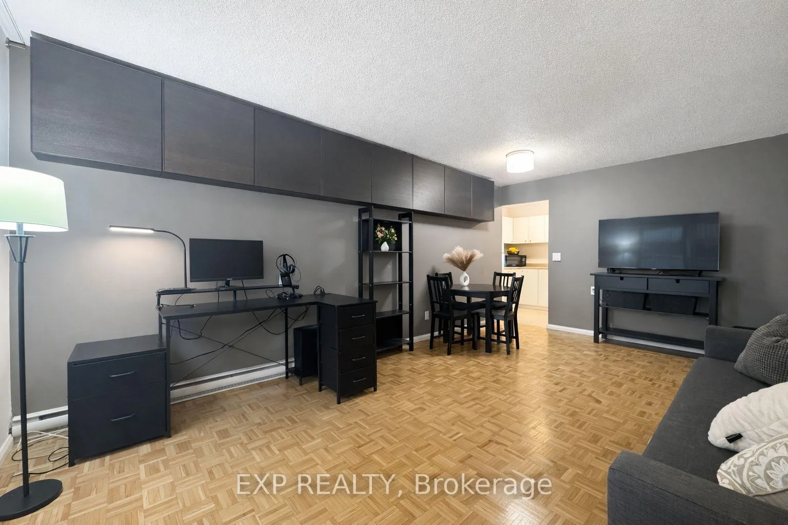 Photo 5 of Unit 705, 475 Laurier Avenue W, Ottawa, Ottawa Centre — HOMEH