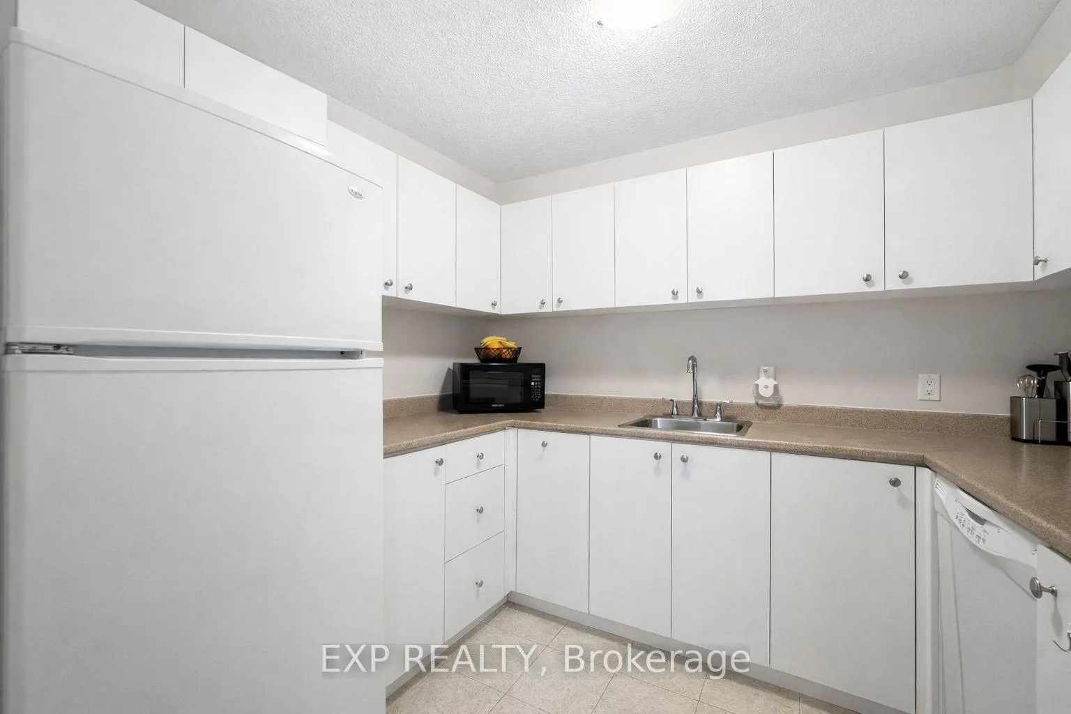 Photo 7 of Unit 705, 475 Laurier Avenue W, Ottawa, Ottawa Centre — HOMEH