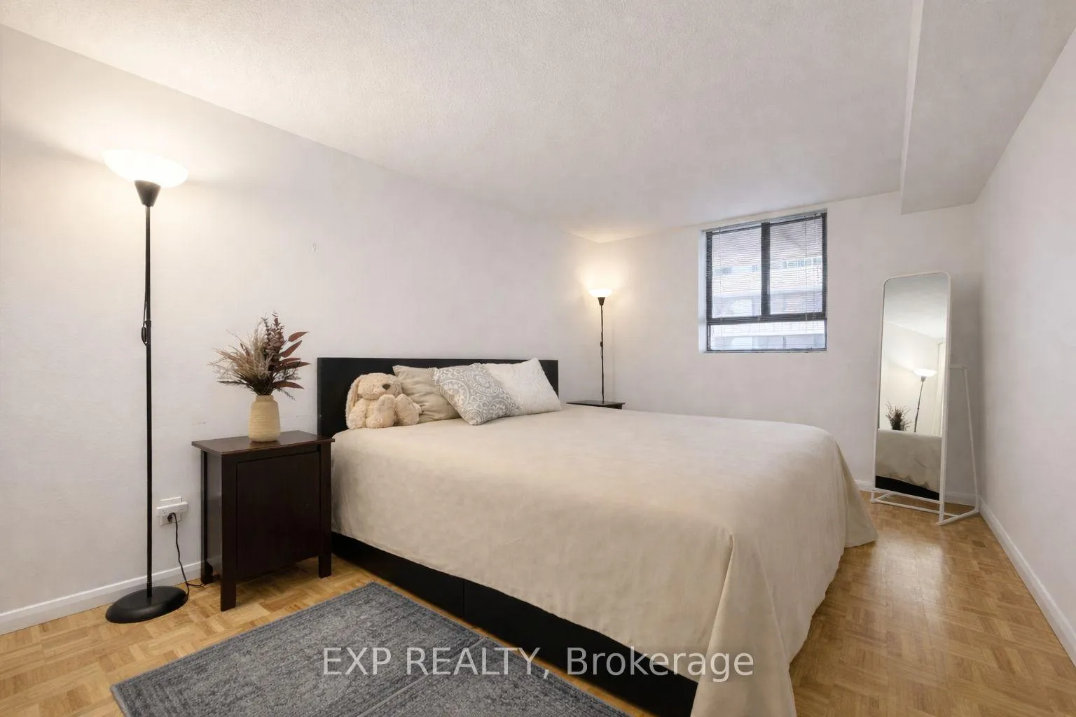 Photo 9 of Unit 705, 475 Laurier Avenue W, Ottawa, Ottawa Centre — HOMEH