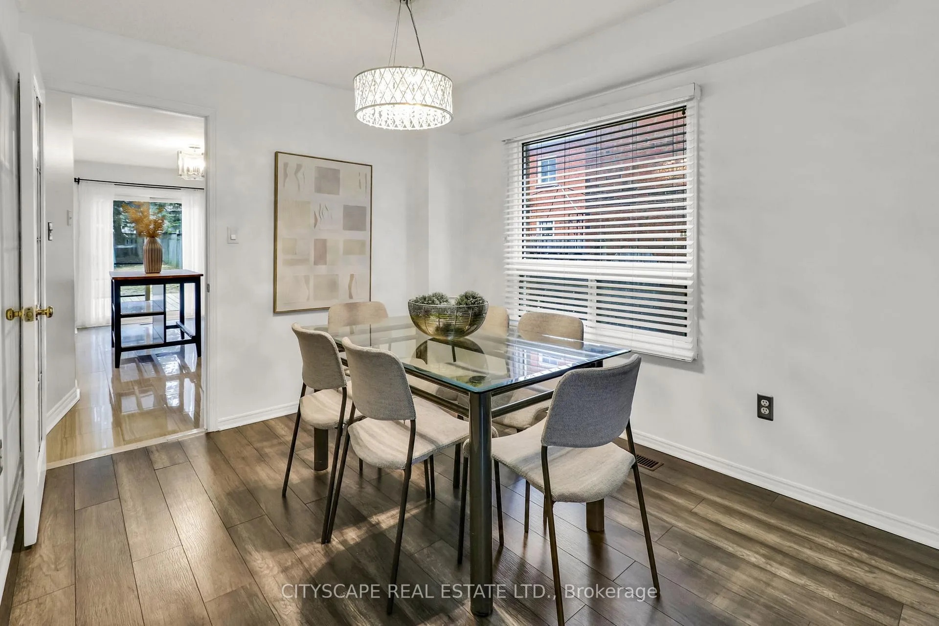 Photo 11 of 79 Weatherup Crescent, Barrie, West Bayfield — HOMEH