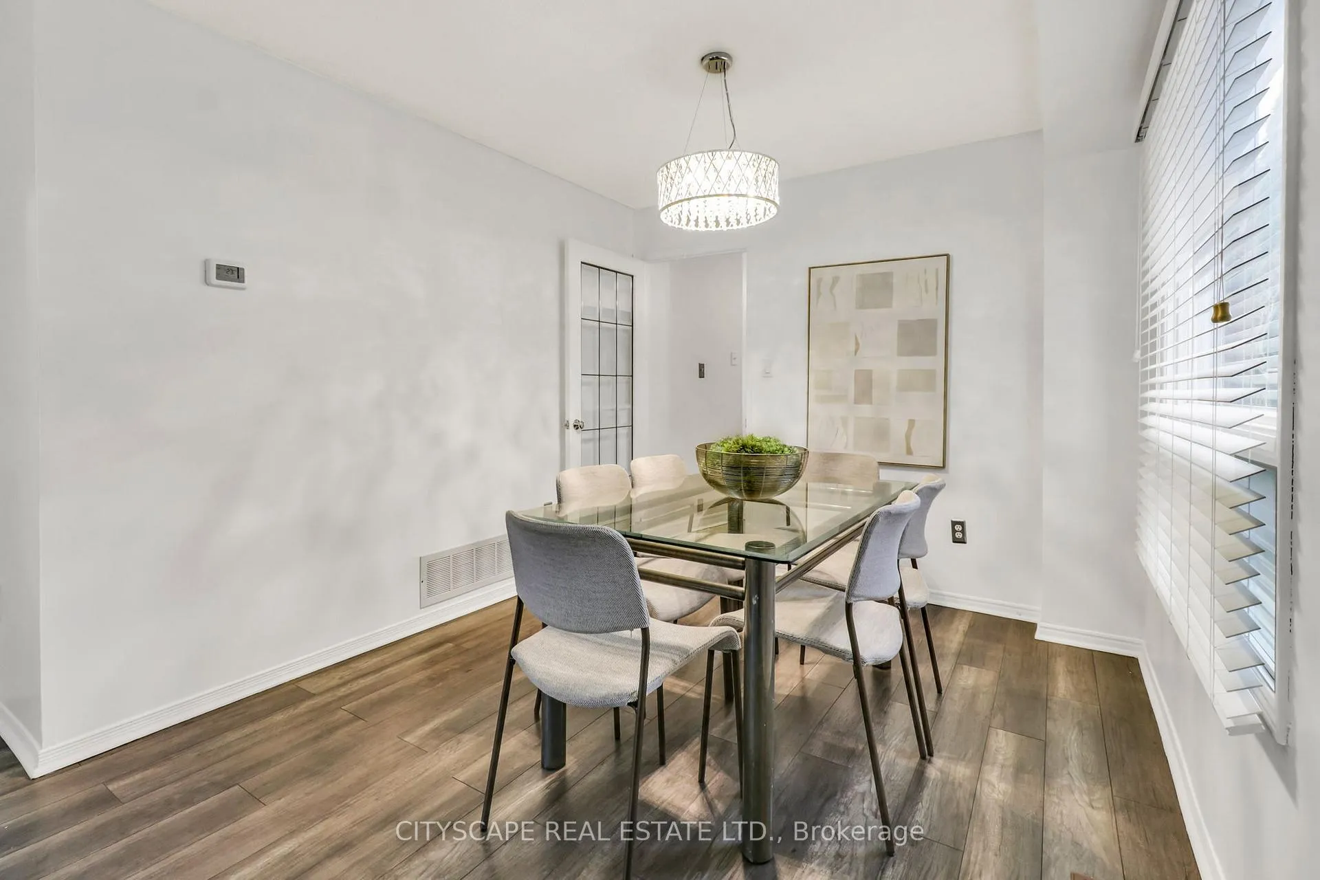 Photo 13 of 79 Weatherup Crescent, Barrie, West Bayfield — HOMEH