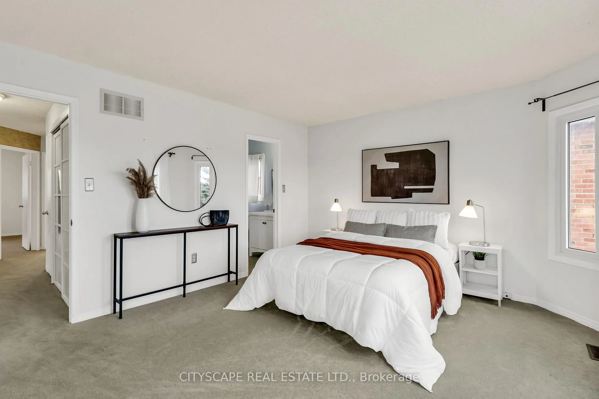 Photo 22 of 79 Weatherup Crescent, Barrie, West Bayfield — HOMEH