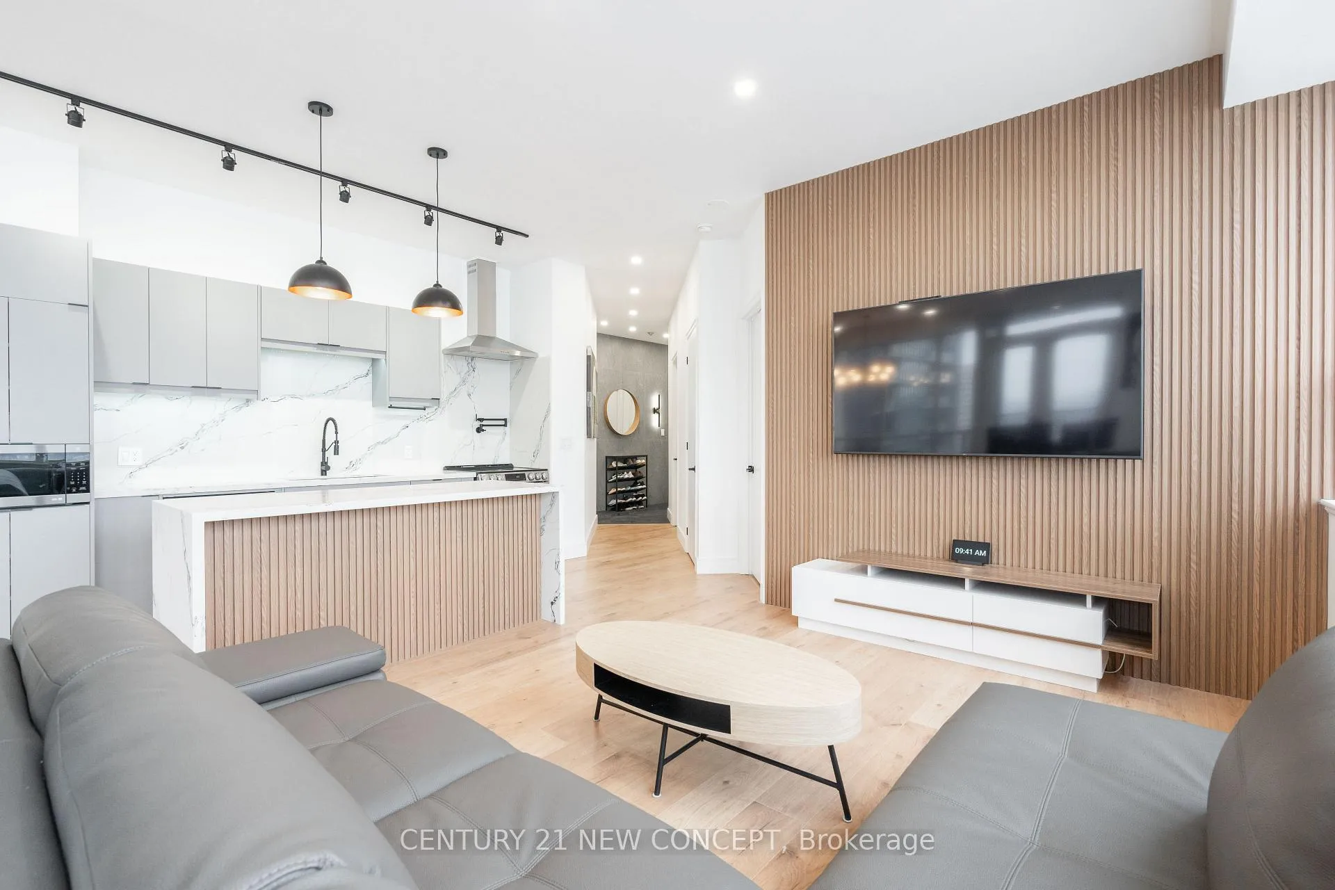 Photo 9 of Unit 708, 797 Don Mills Road, Toronto, Flemingdon Park — HOMEH