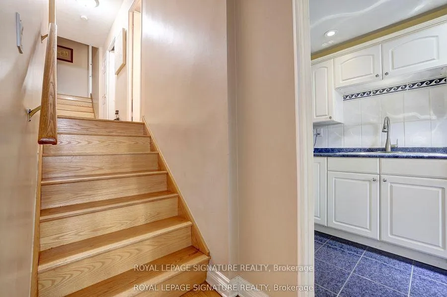 Photo 17 of Unit 201, 11 Wincott Drive, Etobicoke, Kingsview Village-The Westway — HOMEH