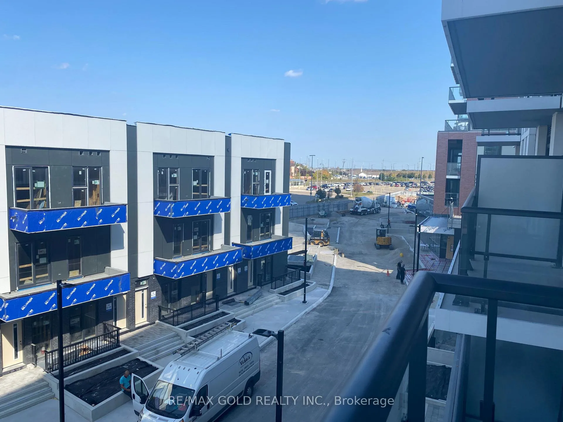 Photo 18 of Unit 301, 10 Lagerfeld Drive, Brampton, Northwest Brampton — HOMEH