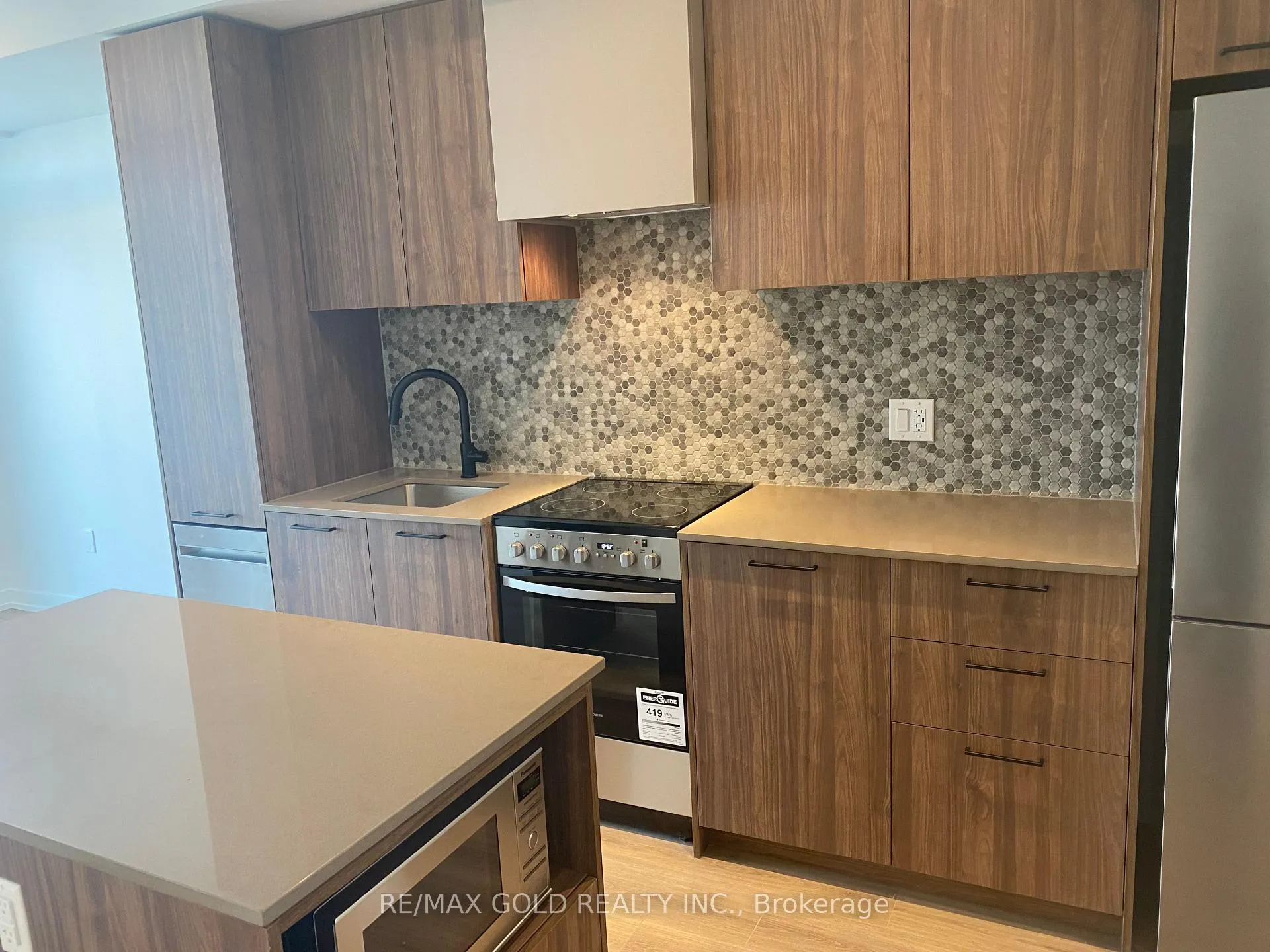 Photo 34 of Unit 301, 10 Lagerfeld Drive, Brampton, Northwest Brampton — HOMEH