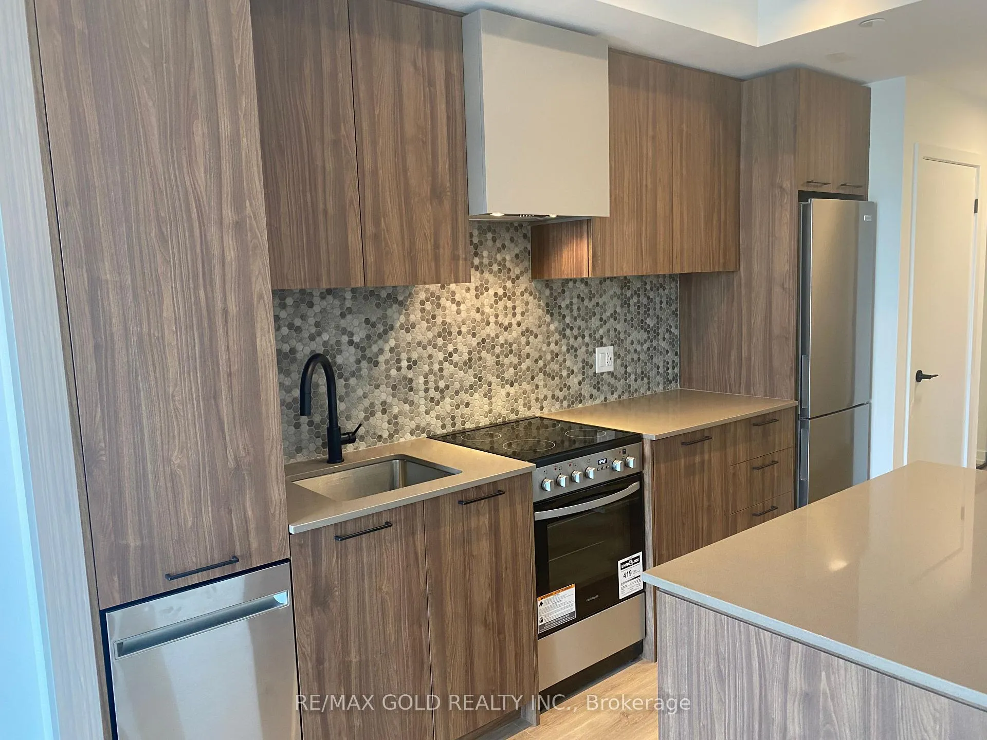 Photo 35 of Unit 301, 10 Lagerfeld Drive, Brampton, Northwest Brampton — HOMEH