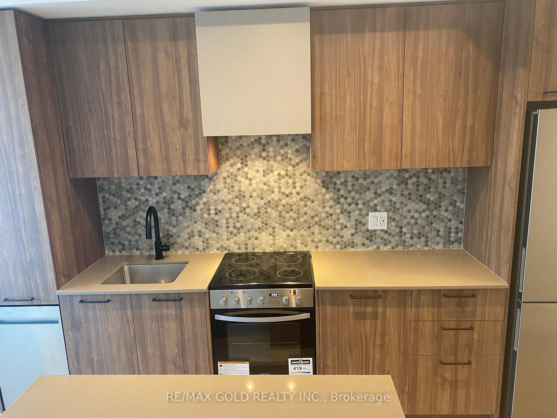 Photo 42 of Unit 301, 10 Lagerfeld Drive, Brampton, Northwest Brampton — HOMEH