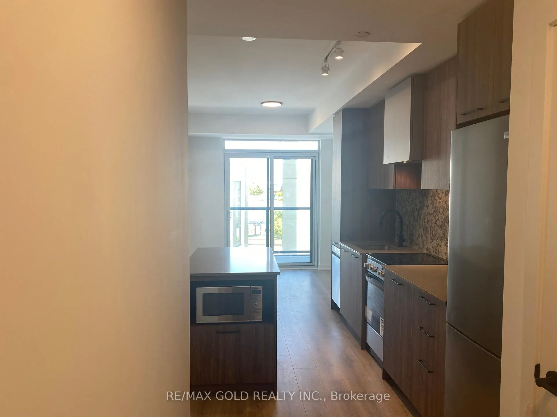 Photo 47 of Unit 301, 10 Lagerfeld Drive, Brampton, Northwest Brampton — HOMEH