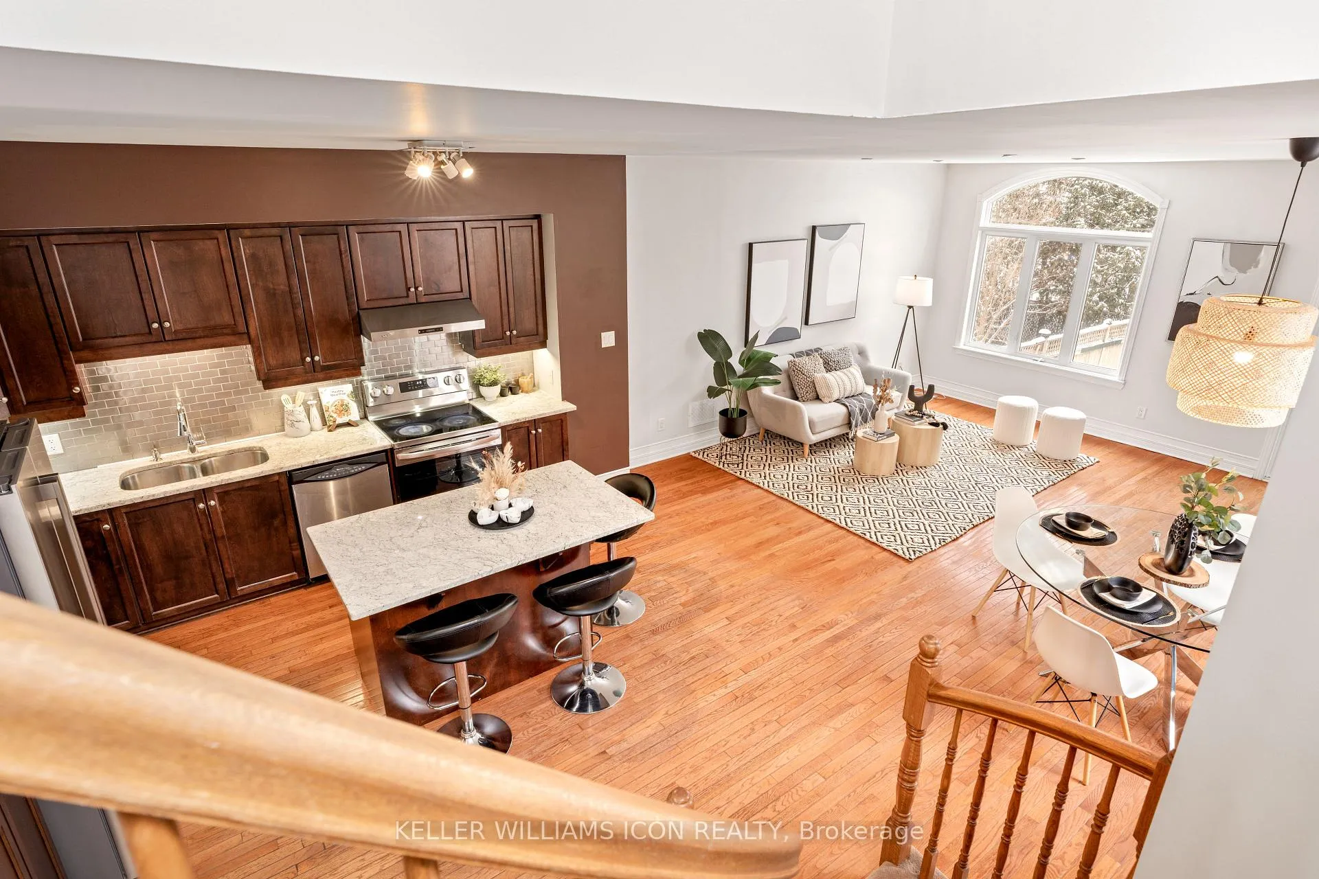 Photo 16 of 114 Encore Private, Ottawa, City View/Skyline/Fisher Heights/Parkwood Hills — HOMEH