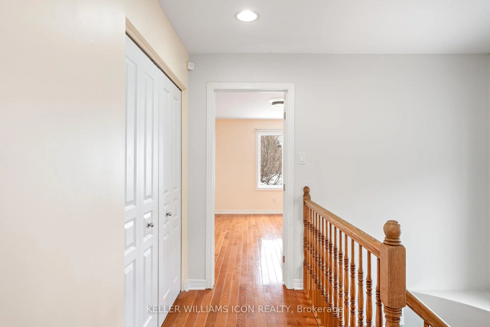 Photo 17 of 114 Encore Private, Ottawa, City View/Skyline/Fisher Heights/Parkwood Hills — HOMEH