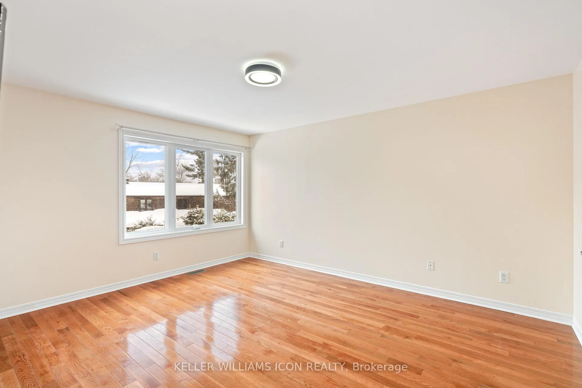 Photo 18 of 114 Encore Private, Ottawa, City View/Skyline/Fisher Heights/Parkwood Hills — HOMEH