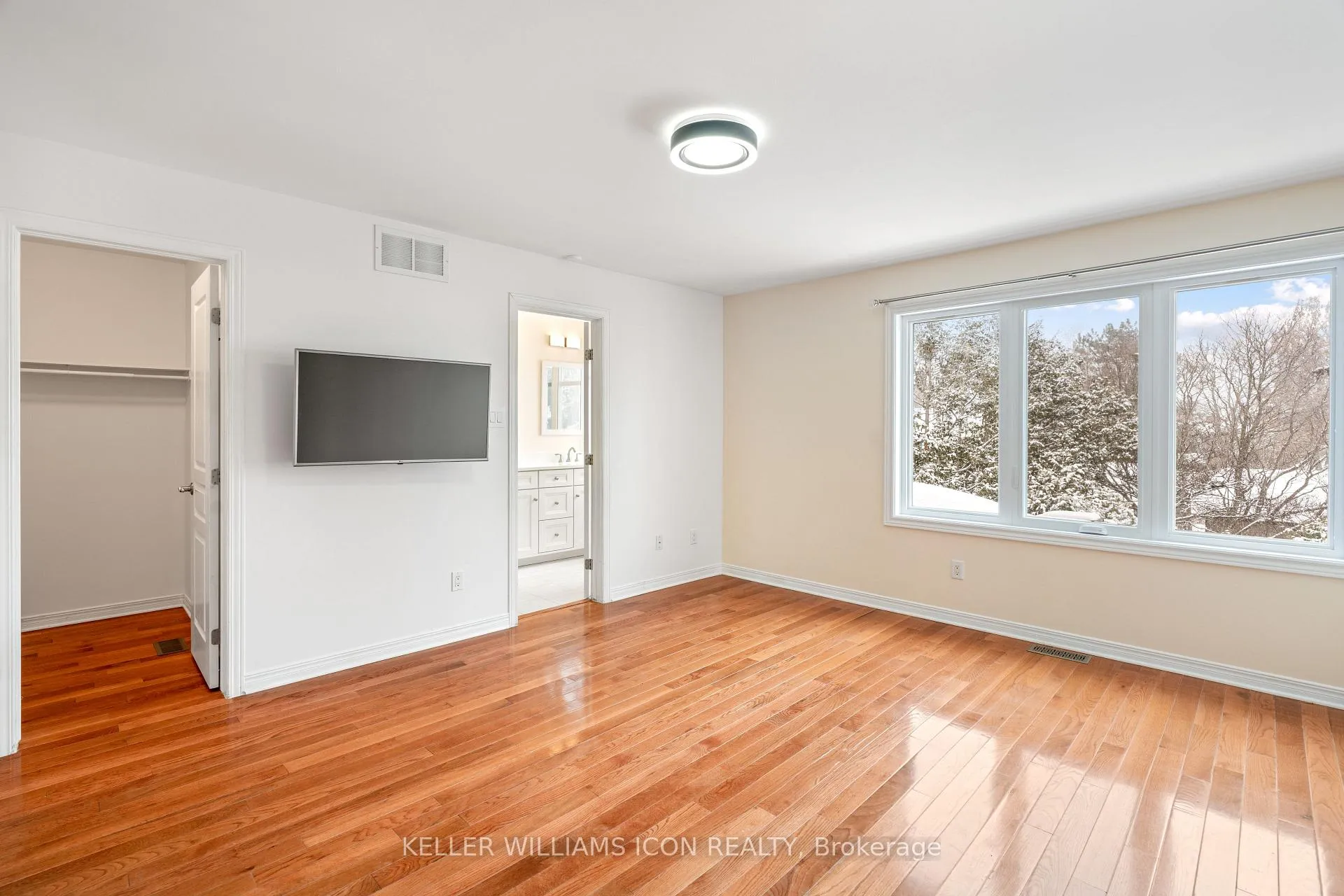 Photo 19 of 114 Encore Private, Ottawa, City View/Skyline/Fisher Heights/Parkwood Hills — HOMEH