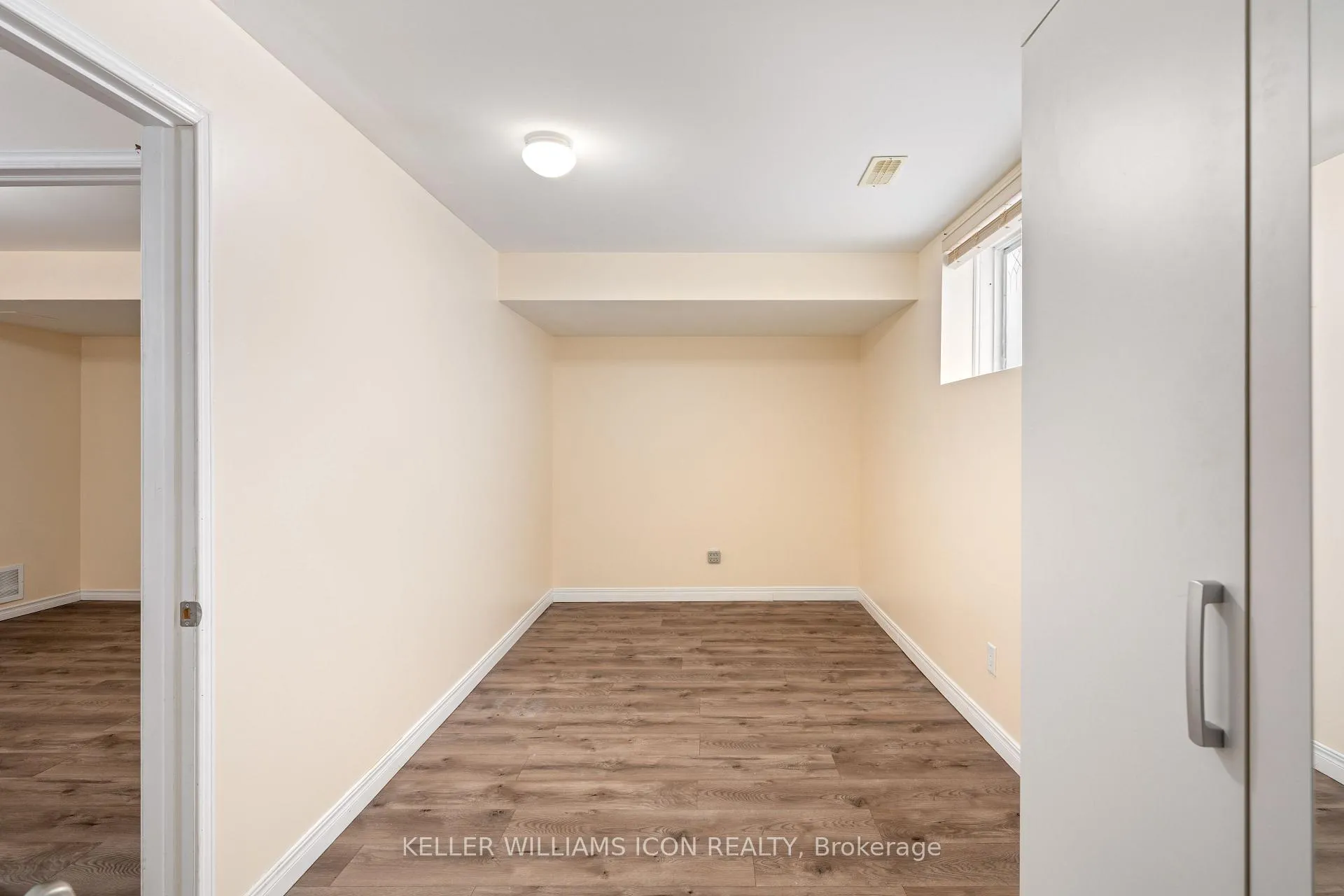 Photo 28 of 114 Encore Private, Ottawa, City View/Skyline/Fisher Heights/Parkwood Hills — HOMEH