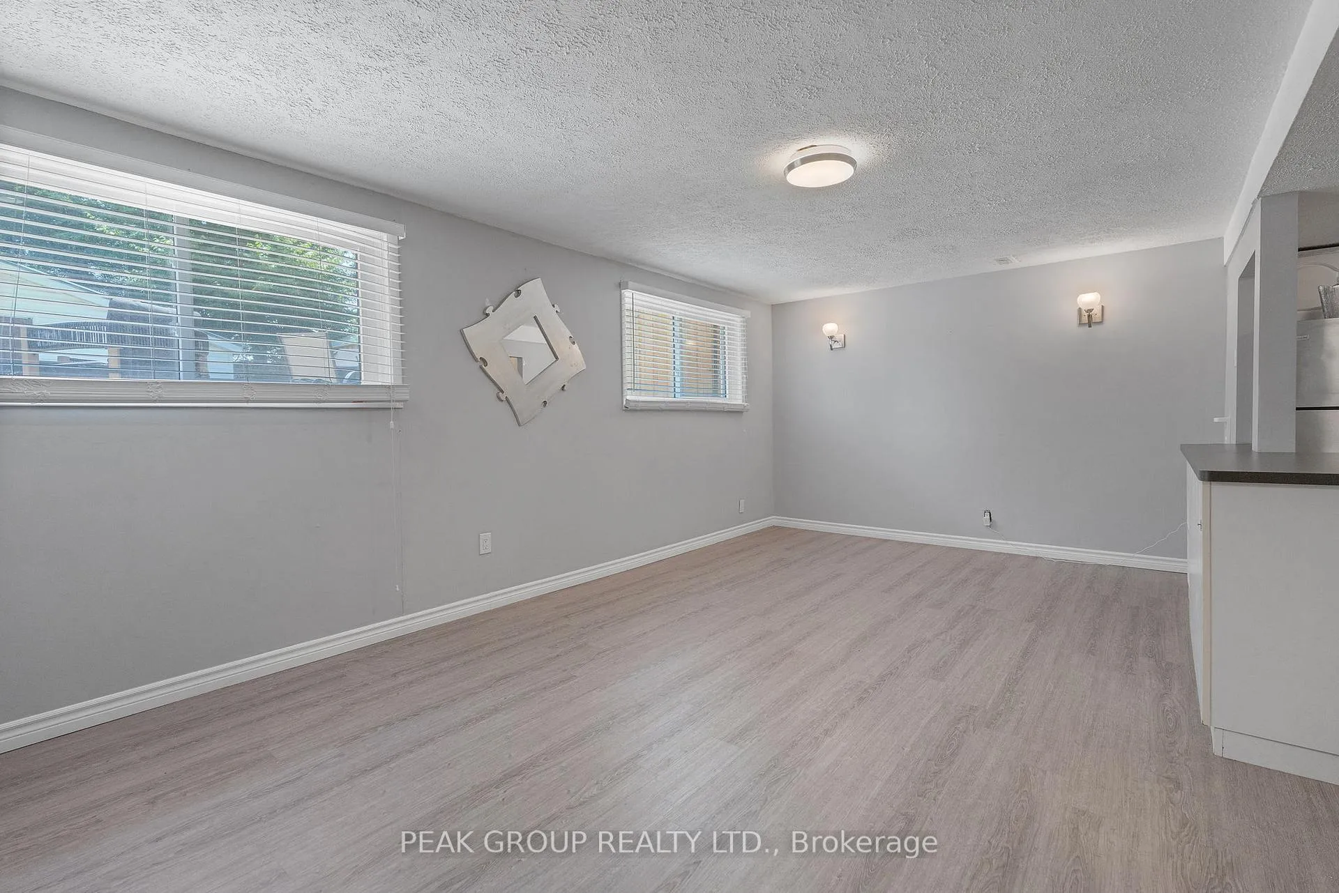 Photo 10 of Unit Lower, 4210 Briarwood Avenue, Niagara Falls, Morrison — HOMEH
