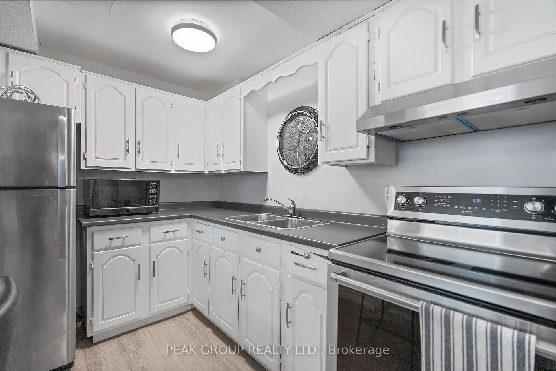 Photo 14 of Unit Lower, 4210 Briarwood Avenue, Niagara Falls, Morrison — HOMEH