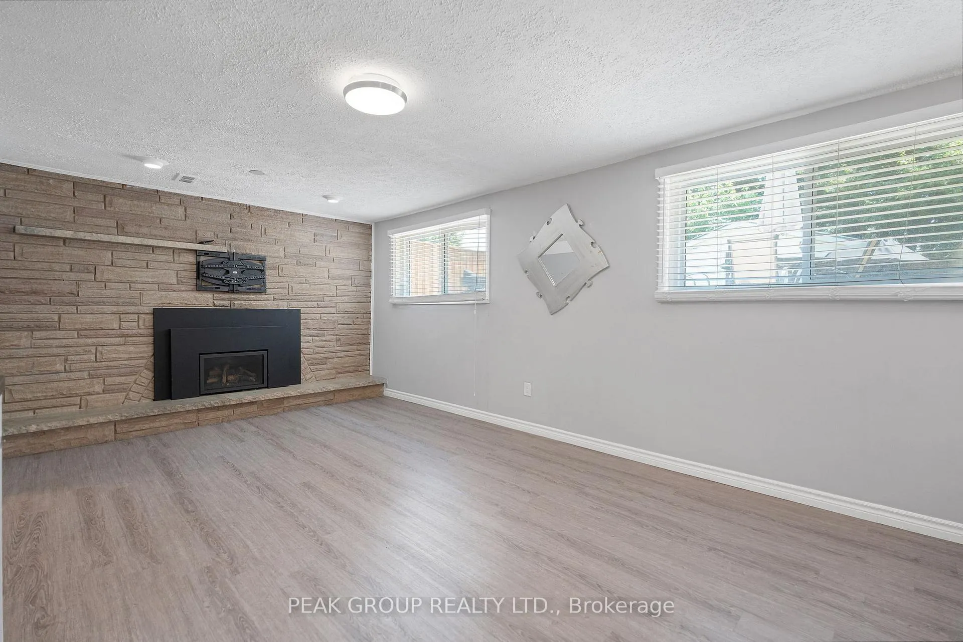 Photo 15 of Unit Lower, 4210 Briarwood Avenue, Niagara Falls, Morrison — HOMEH
