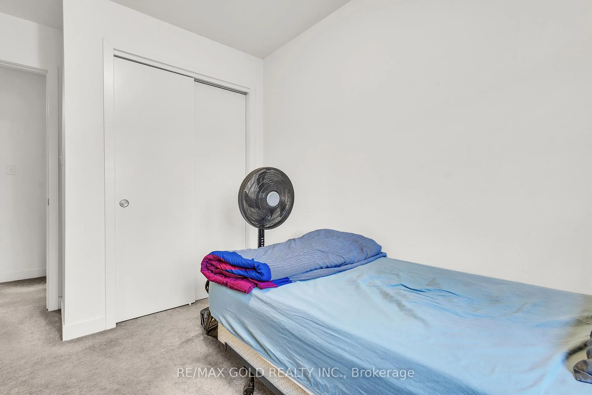 Photo 18 of 75 Pony Way, Kitchener — HOMEH