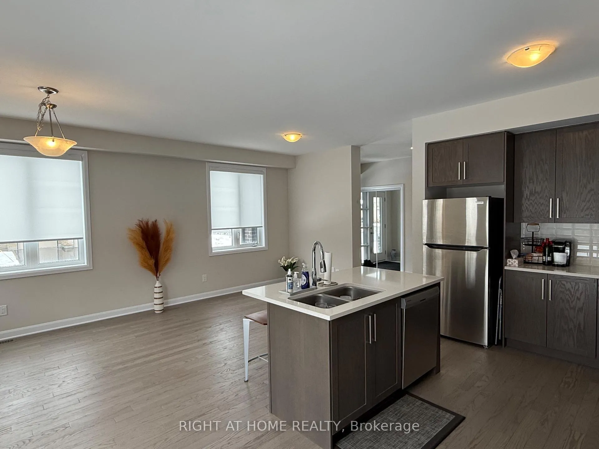 Photo 9 of 778 Jennie Trout Terrace, Ottawa, Kanata - Morgan's Grant/South March — HOMEH