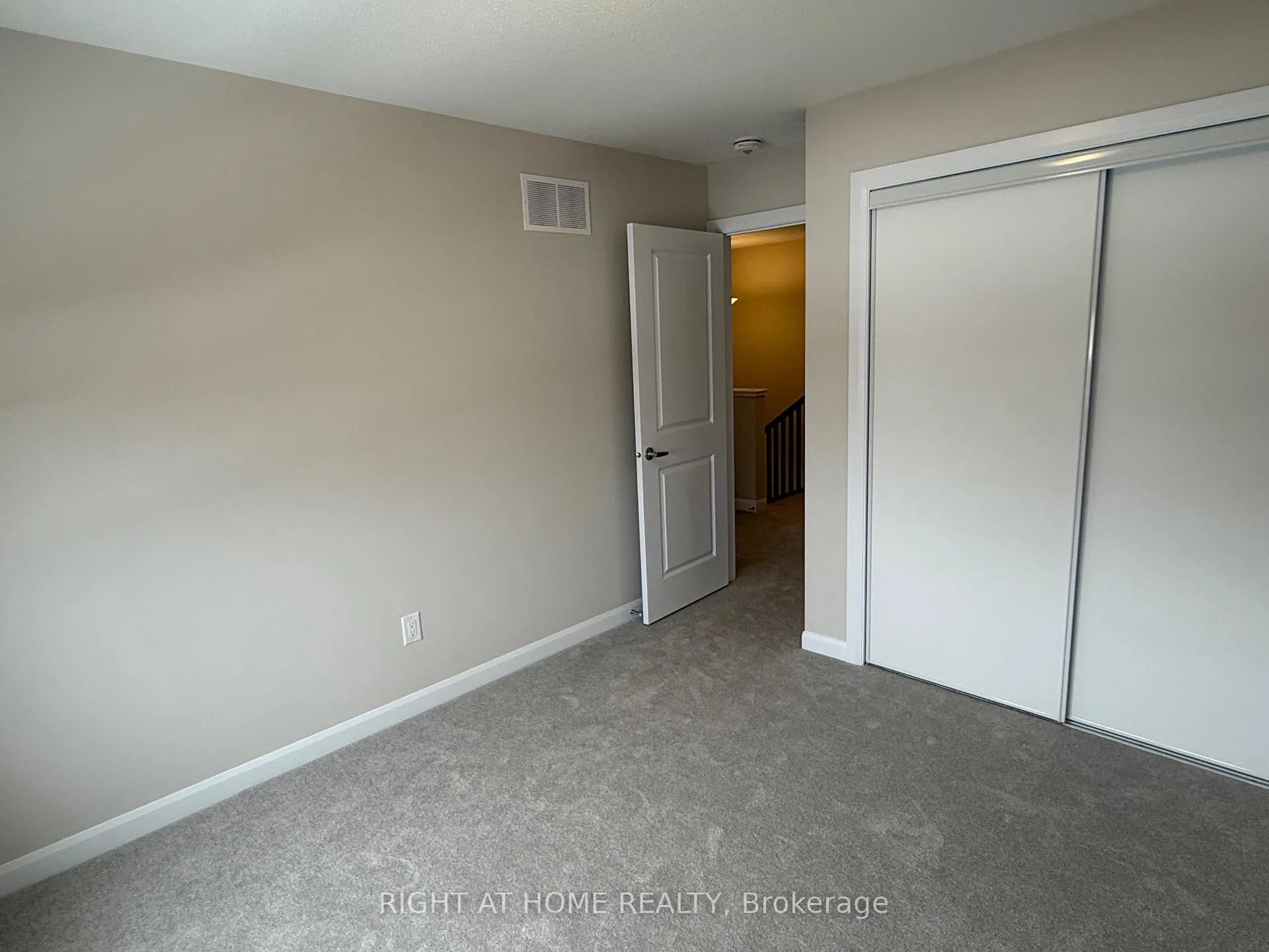 Photo 18 of 778 Jennie Trout Terrace, Ottawa, Kanata - Morgan's Grant/South March — HOMEH