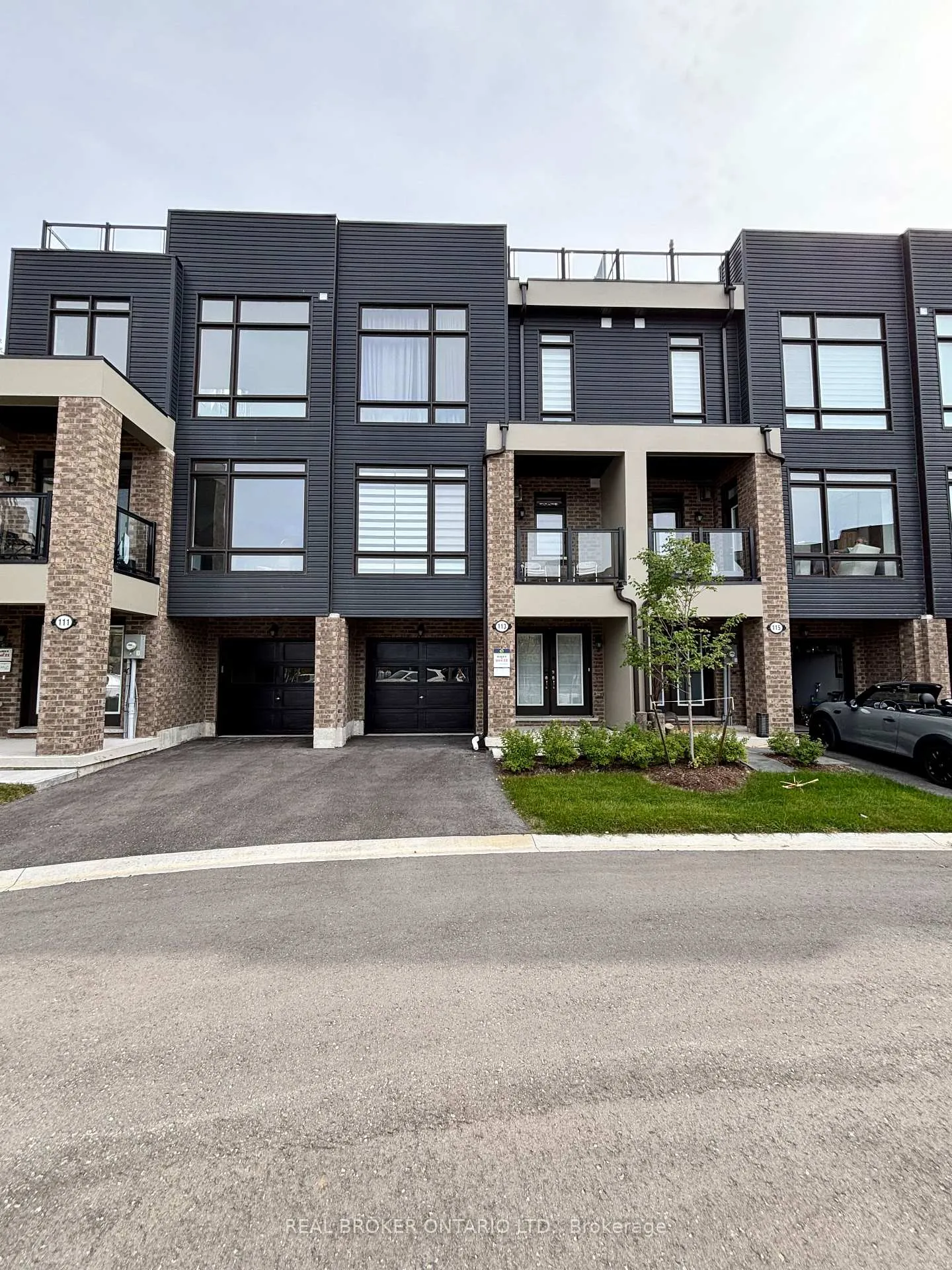 Front of 113 Marina Village Drive