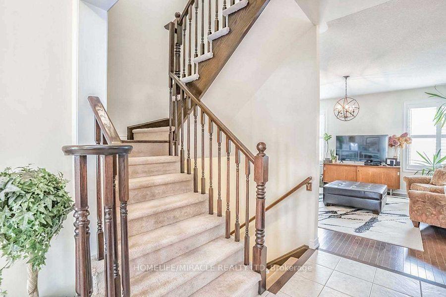 Photo 15 of 273 Riverlands Avenue, Markham, Cornell — HOMEH